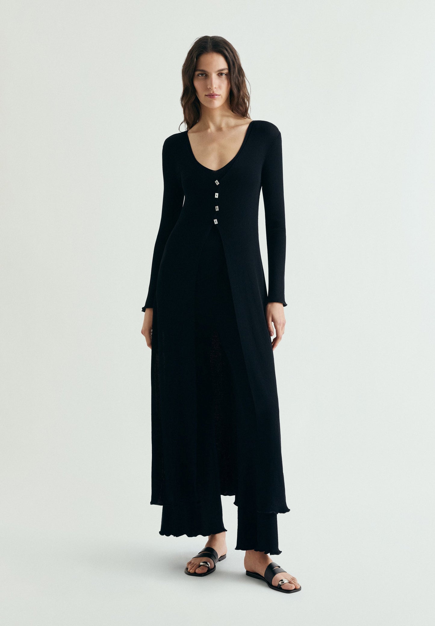 CARDIGAN LARGO DE PUNTO ACANALADO