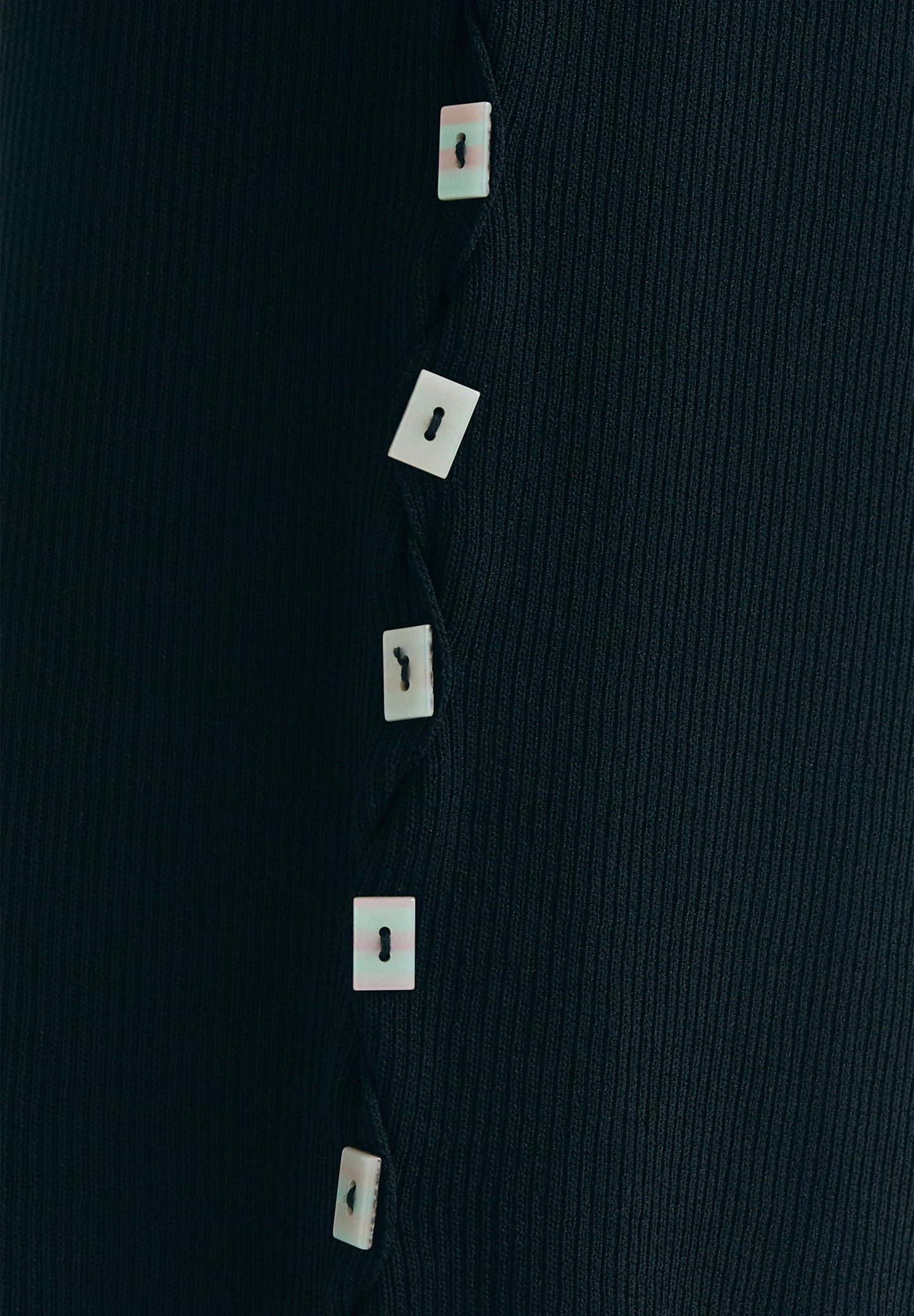 PANTALÓN DE PUNTO APLIQUES LATERALES