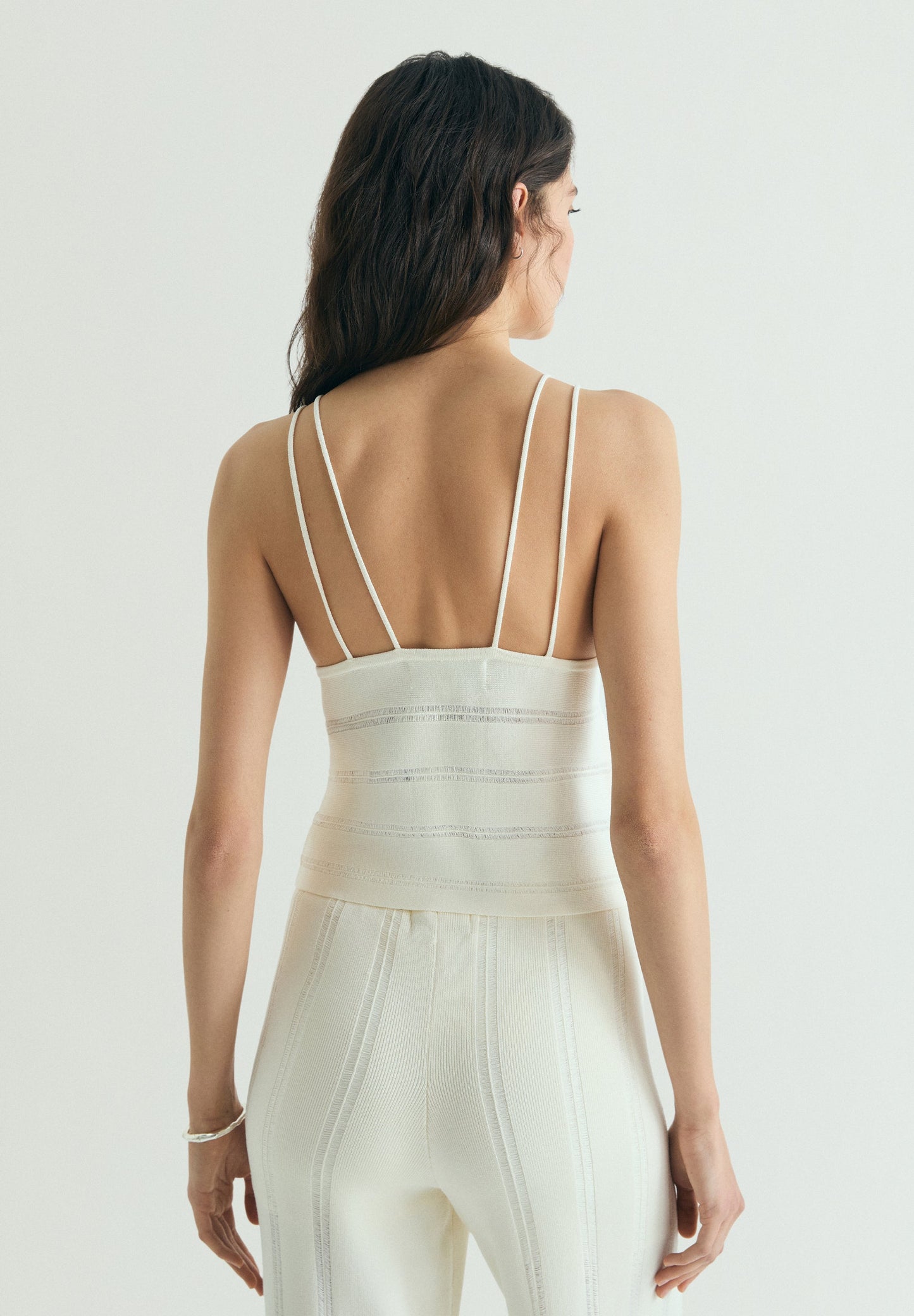 TOP TIRANTES ASIMÉTRICOS