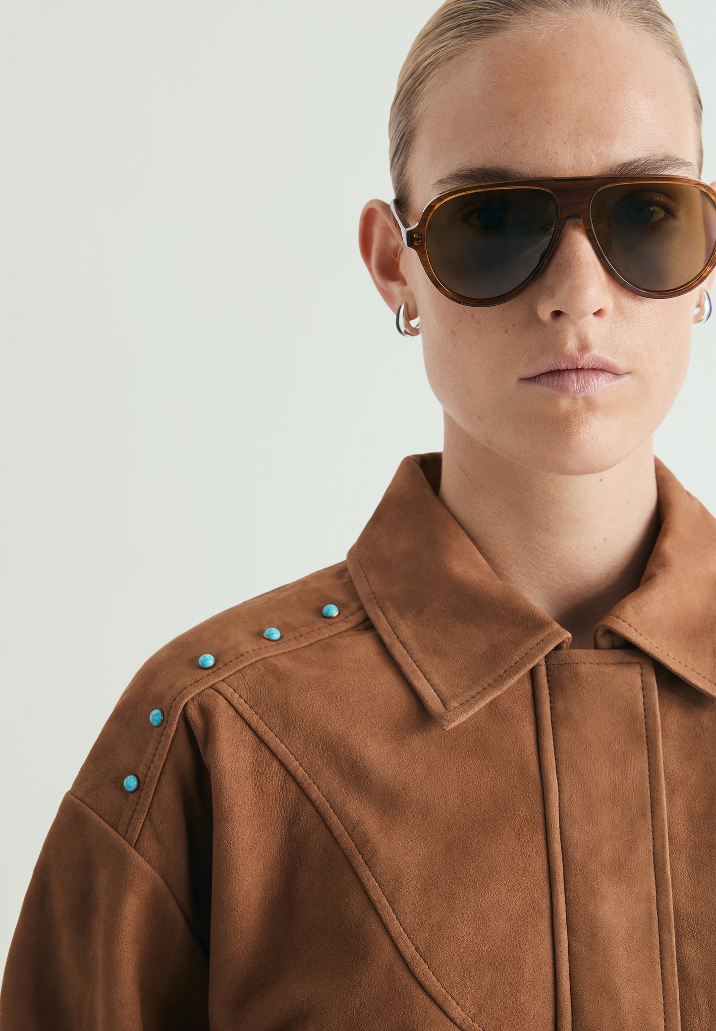 CHAQUETA BOMBER ANTE STUDS