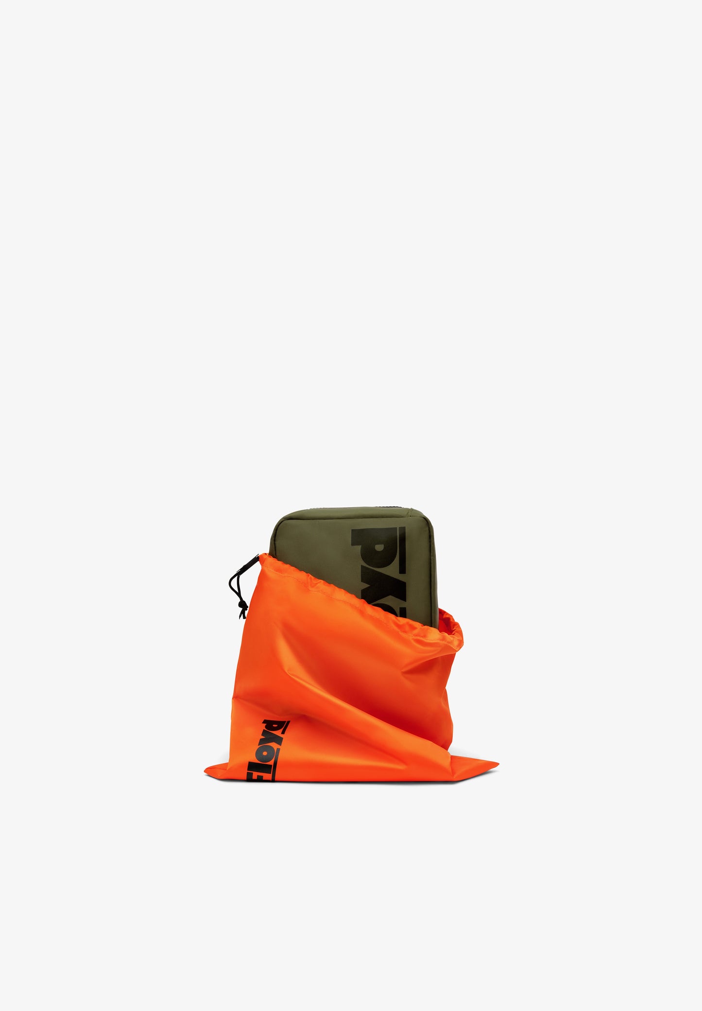FLOYD | NECESER WASH KIT
