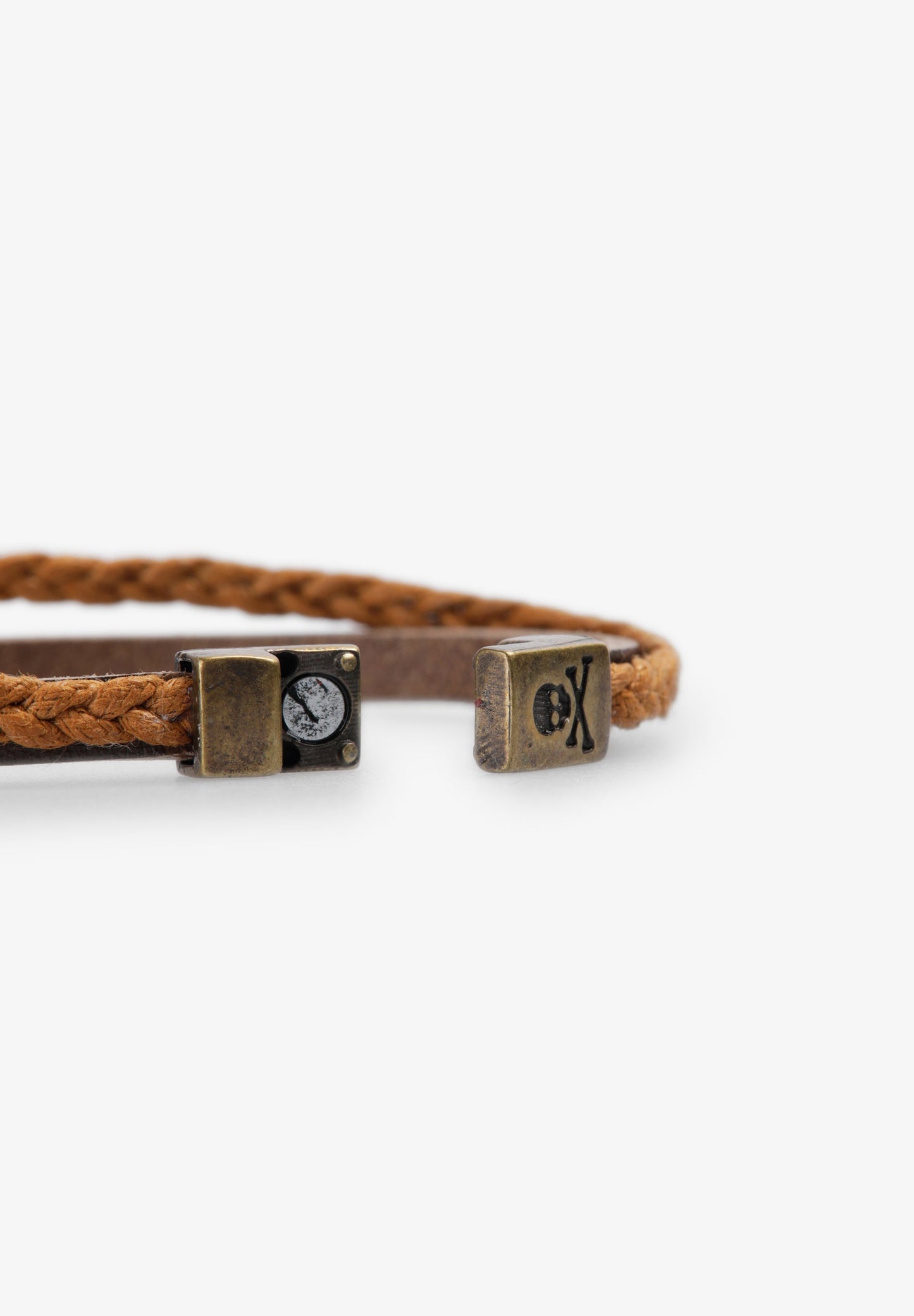 PULSERA PIEL Y CORDÓN ENCERADO