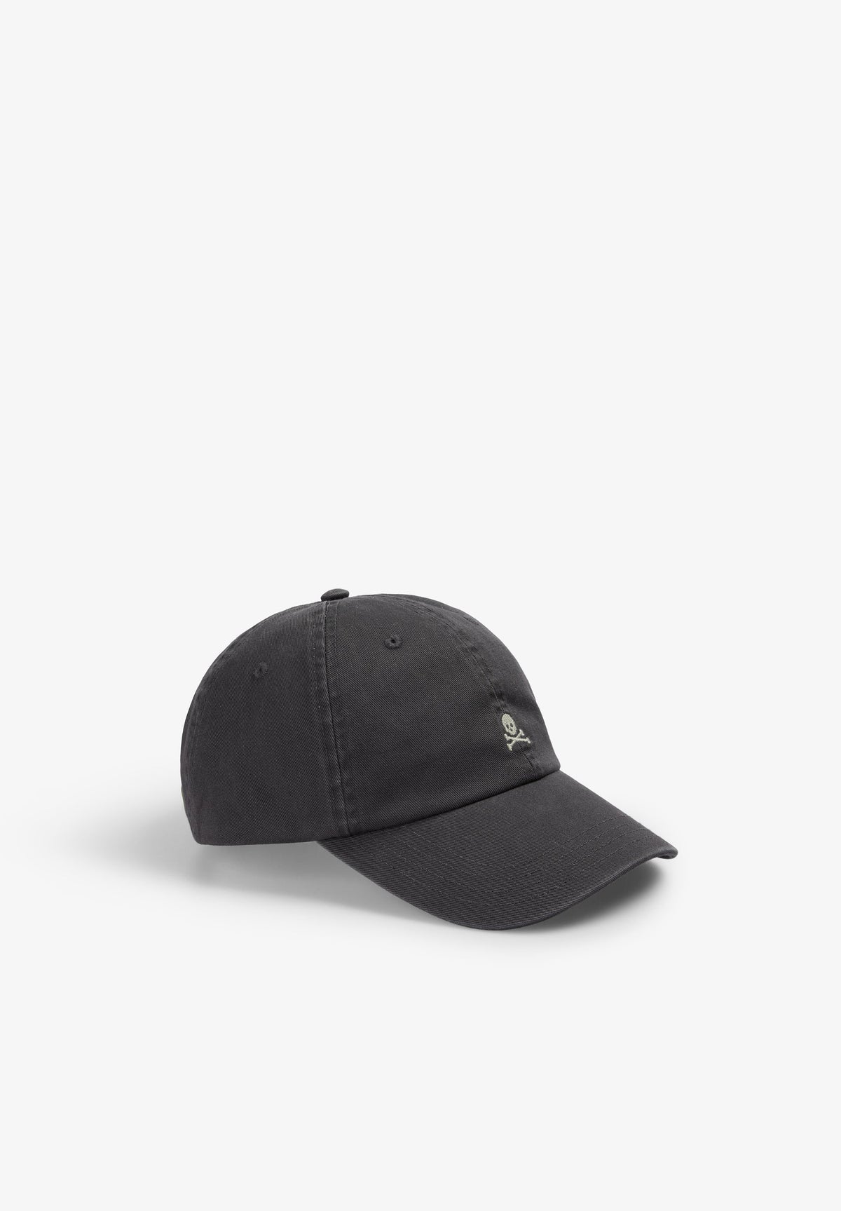 GORRA CALAVERA BORDADA