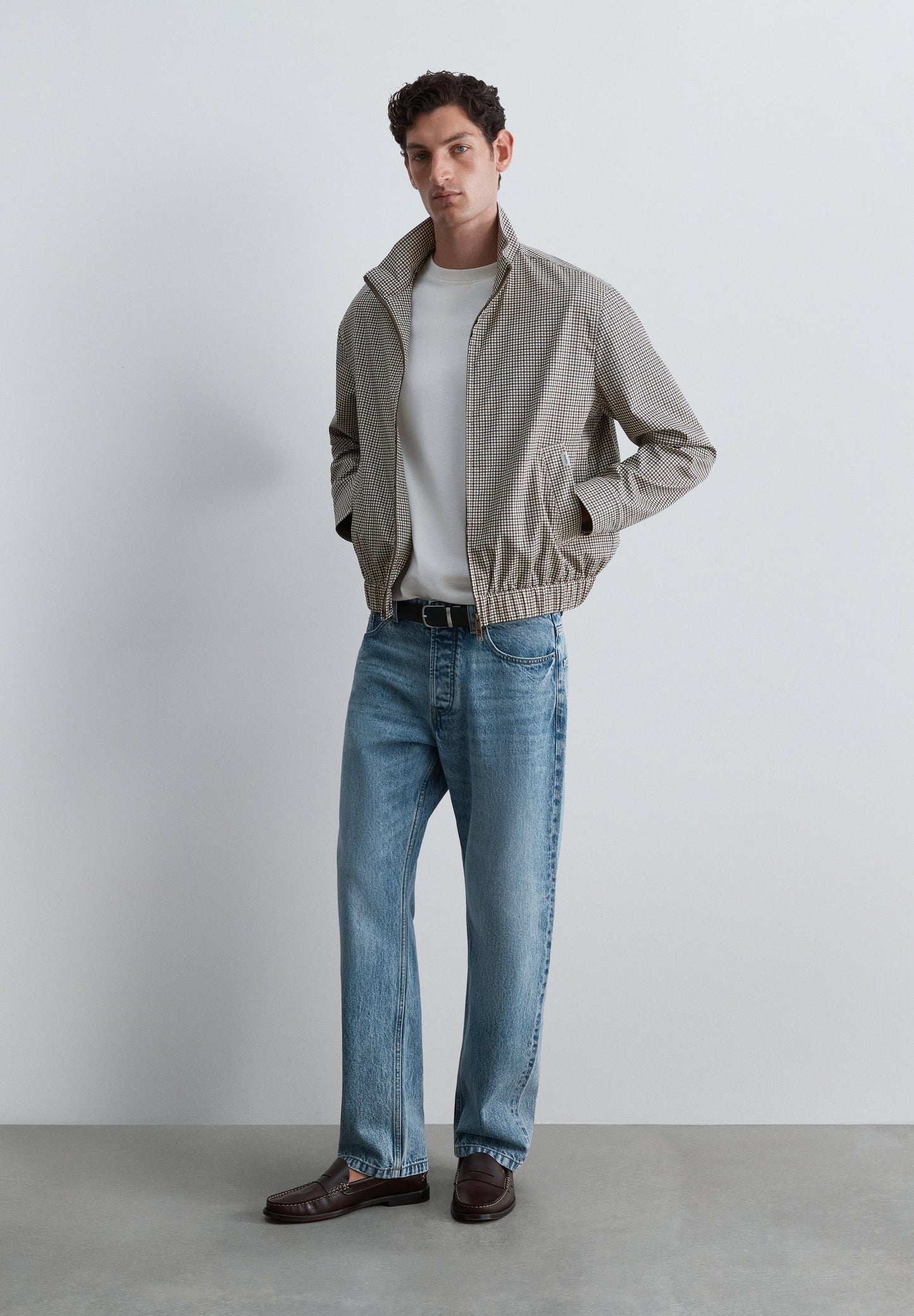 CHAQUETA BOMBER ESTAMPADO MICROCUADRO