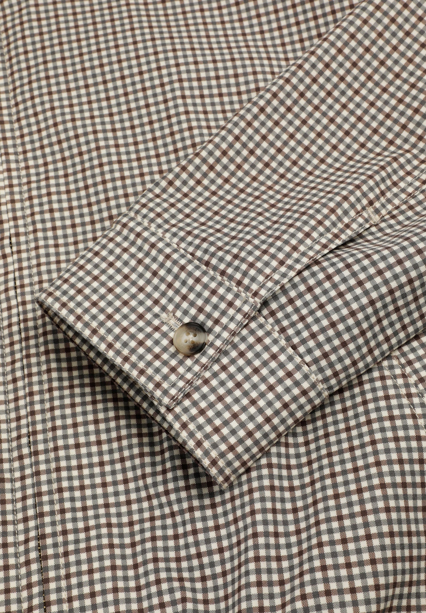 CHAQUETA BOMBER ESTAMPADO MICROCUADRO