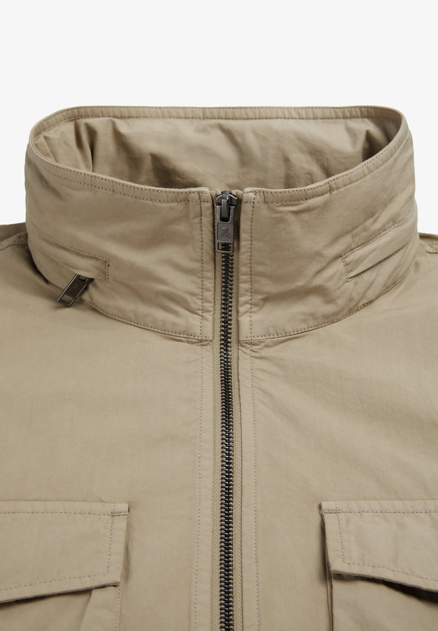 CHAQUETA MILITAR BOLSILLOS