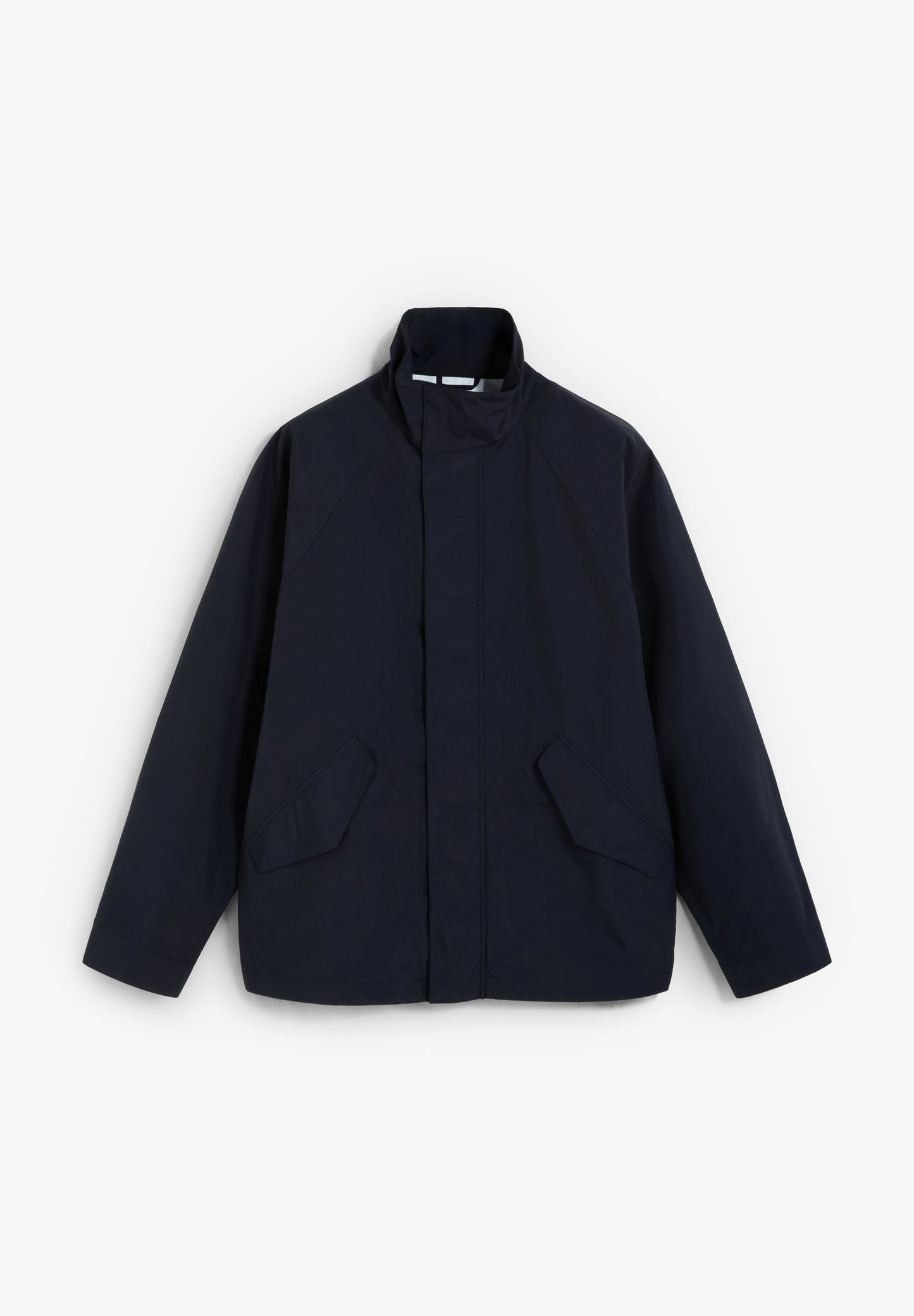 CHAQUETA TÉCNICA IMPERMEABLE CUELLO ALTO