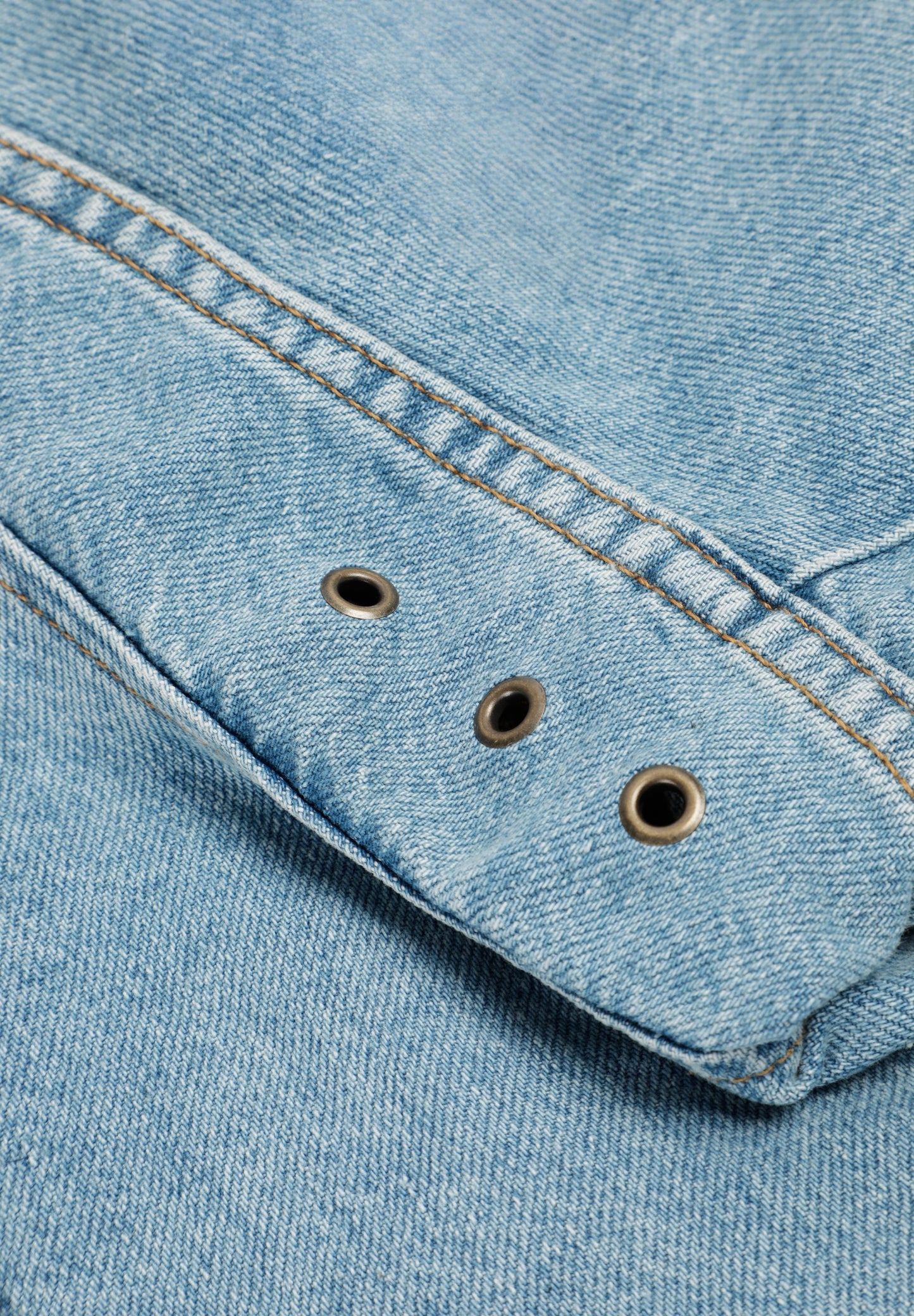 CHAQUETA DENIM MULTIBOLSILLOS