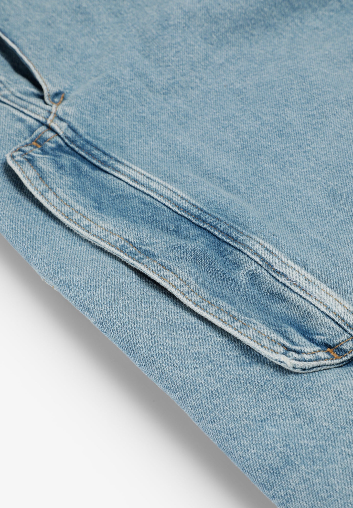 CHAQUETA DENIM MULTIBOLSILLOS