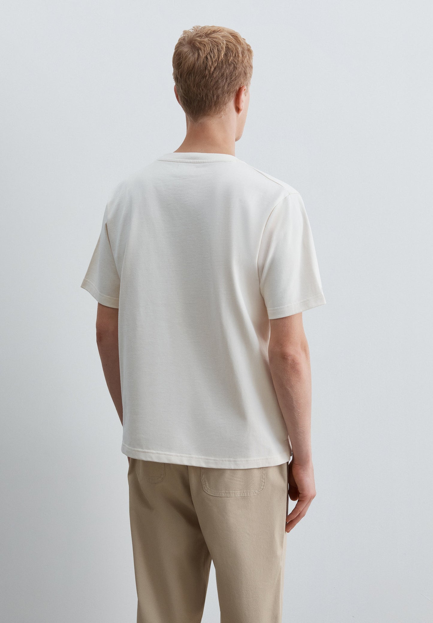 CAMISETA BORDADO BOXY FIT