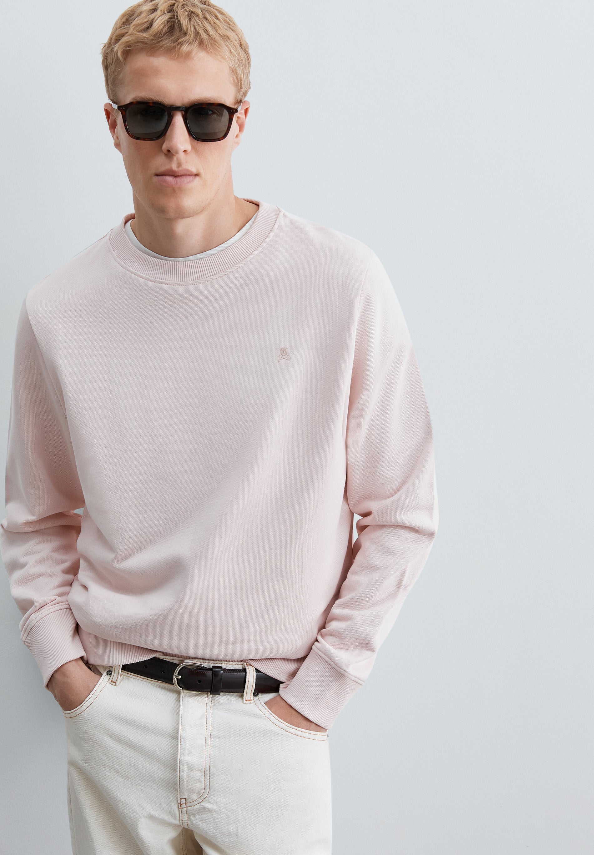 SUDADERA CREWNECK BORDADO TONO