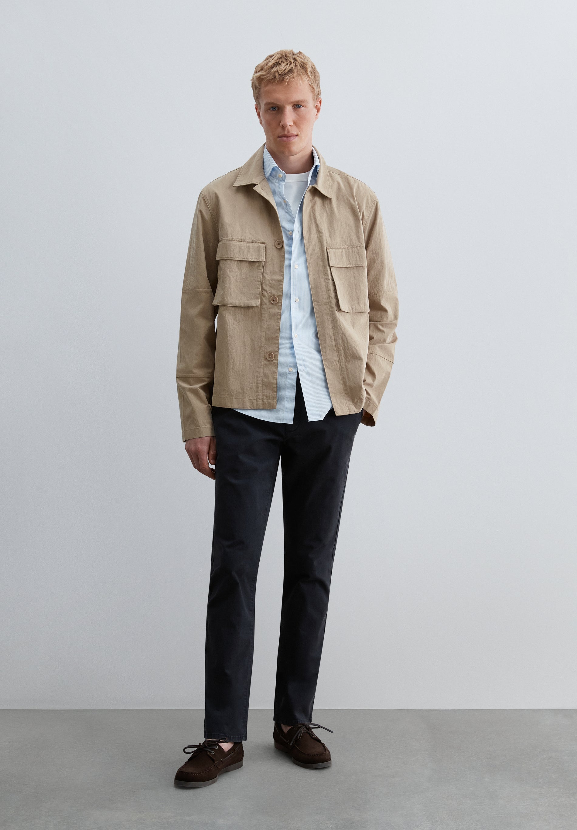 PANTALÓN CHINO REGULAR FIT