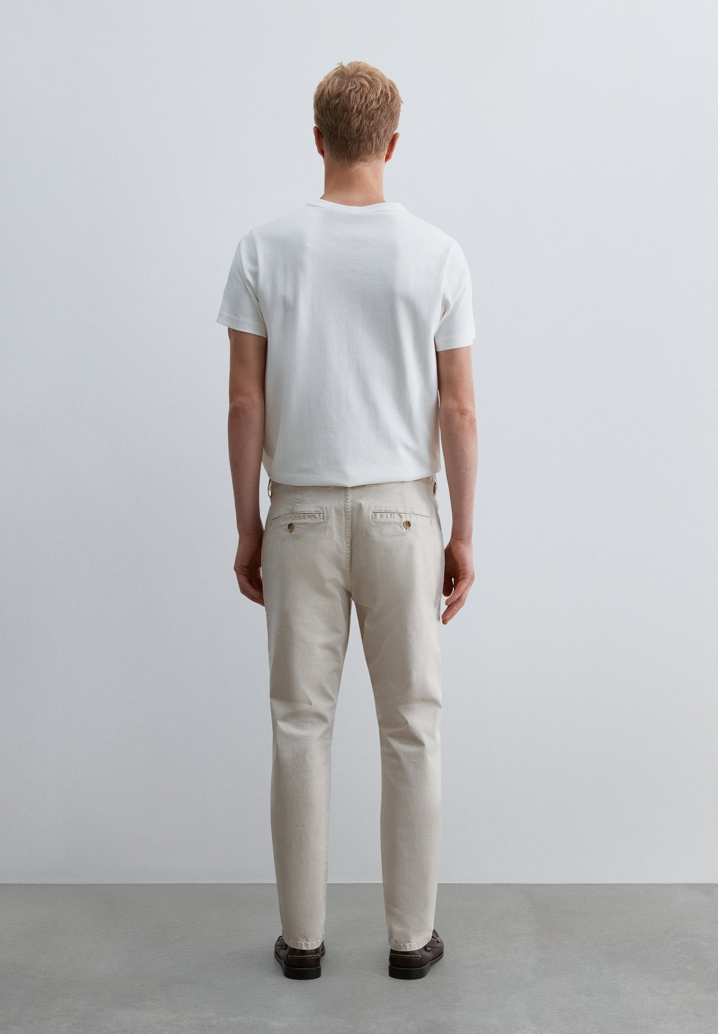 PANTALÓN CHINO SLIM FIT