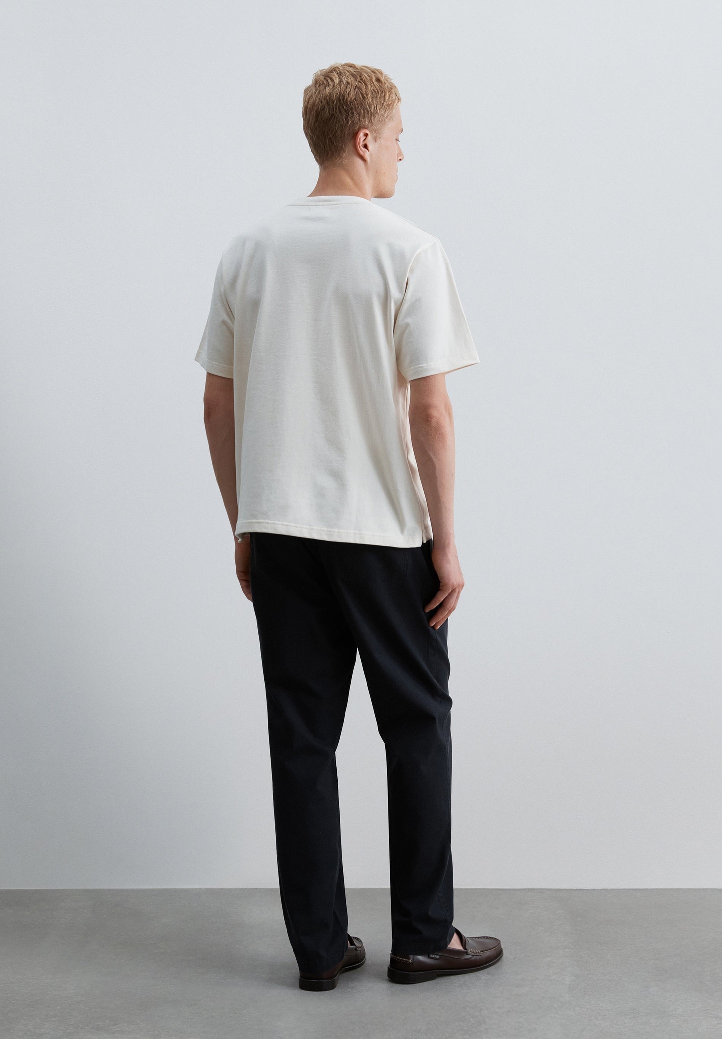 PANTALÓN RELAXED FIT CON CORDÓN