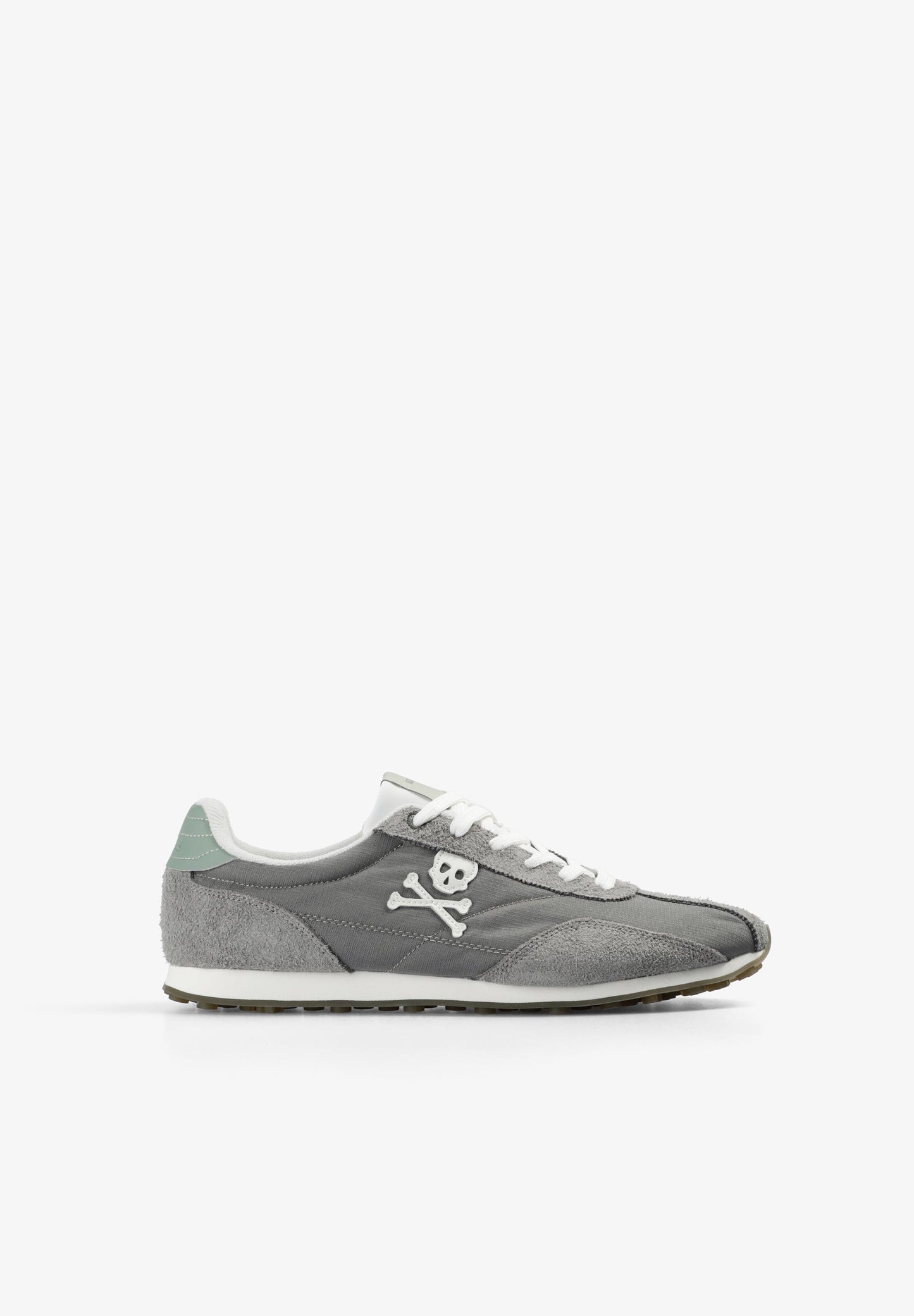SCRACER SNEAKERS