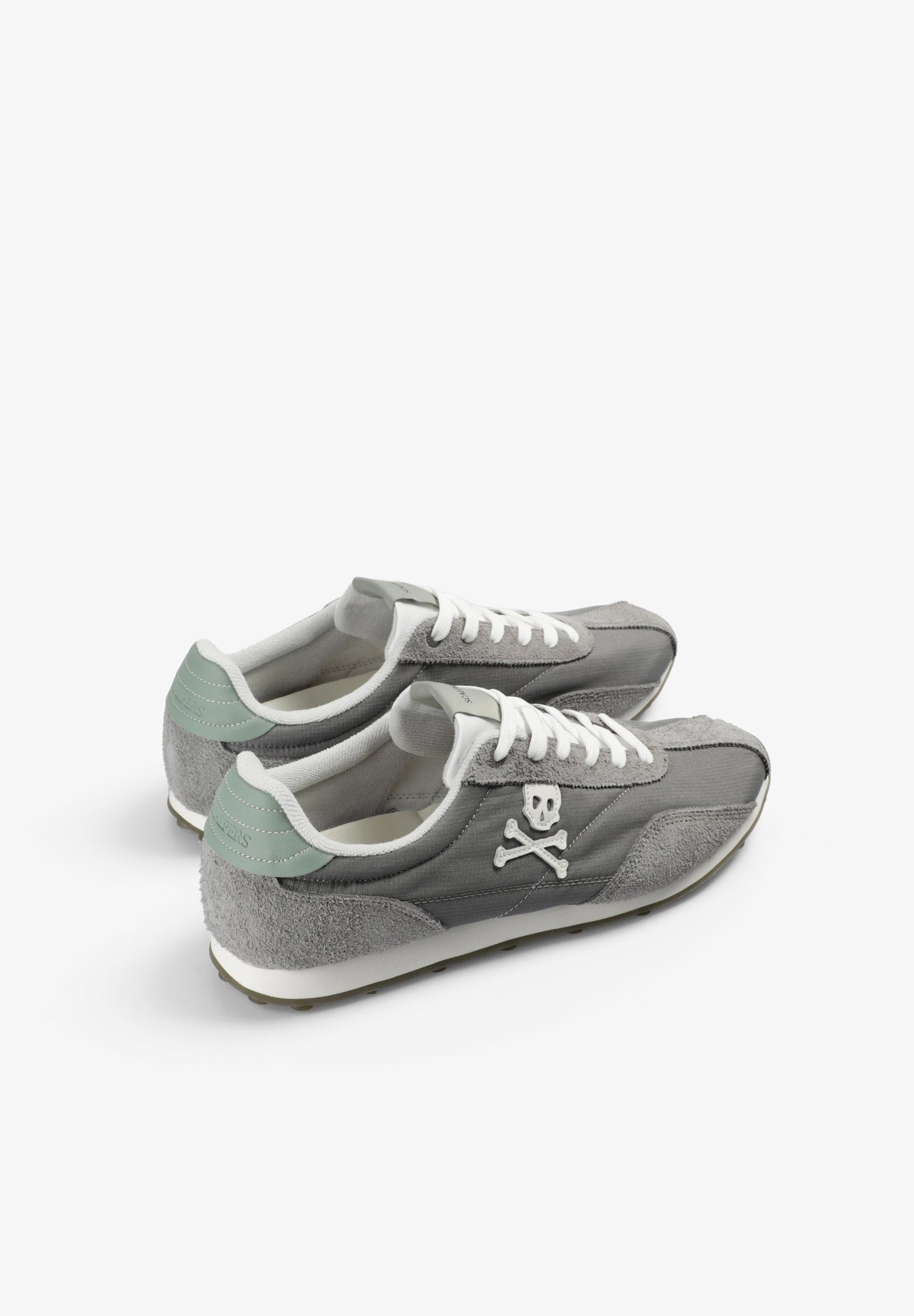 SCRACER SNEAKERS
