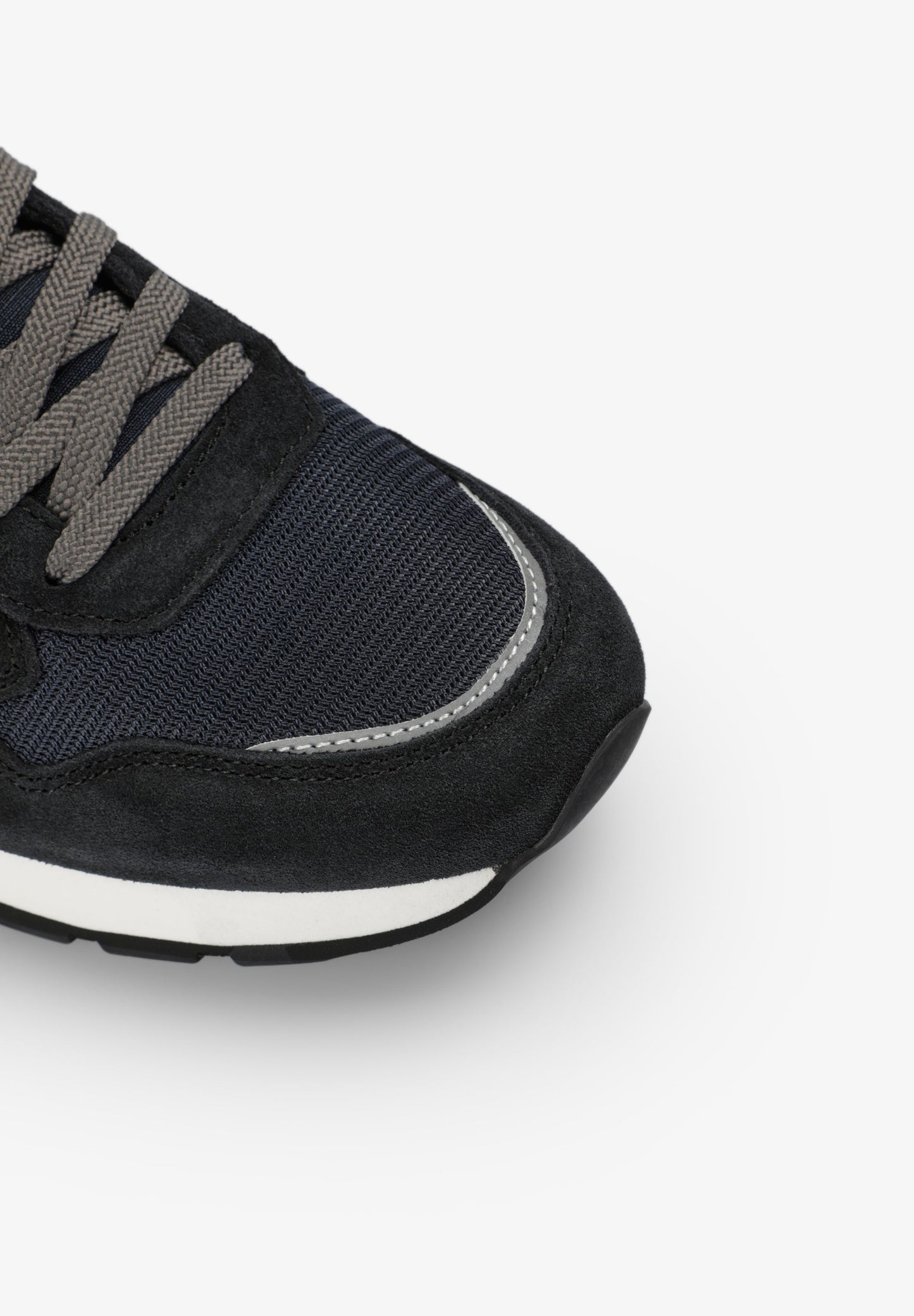 SCNUBRYAN SNEAKERS