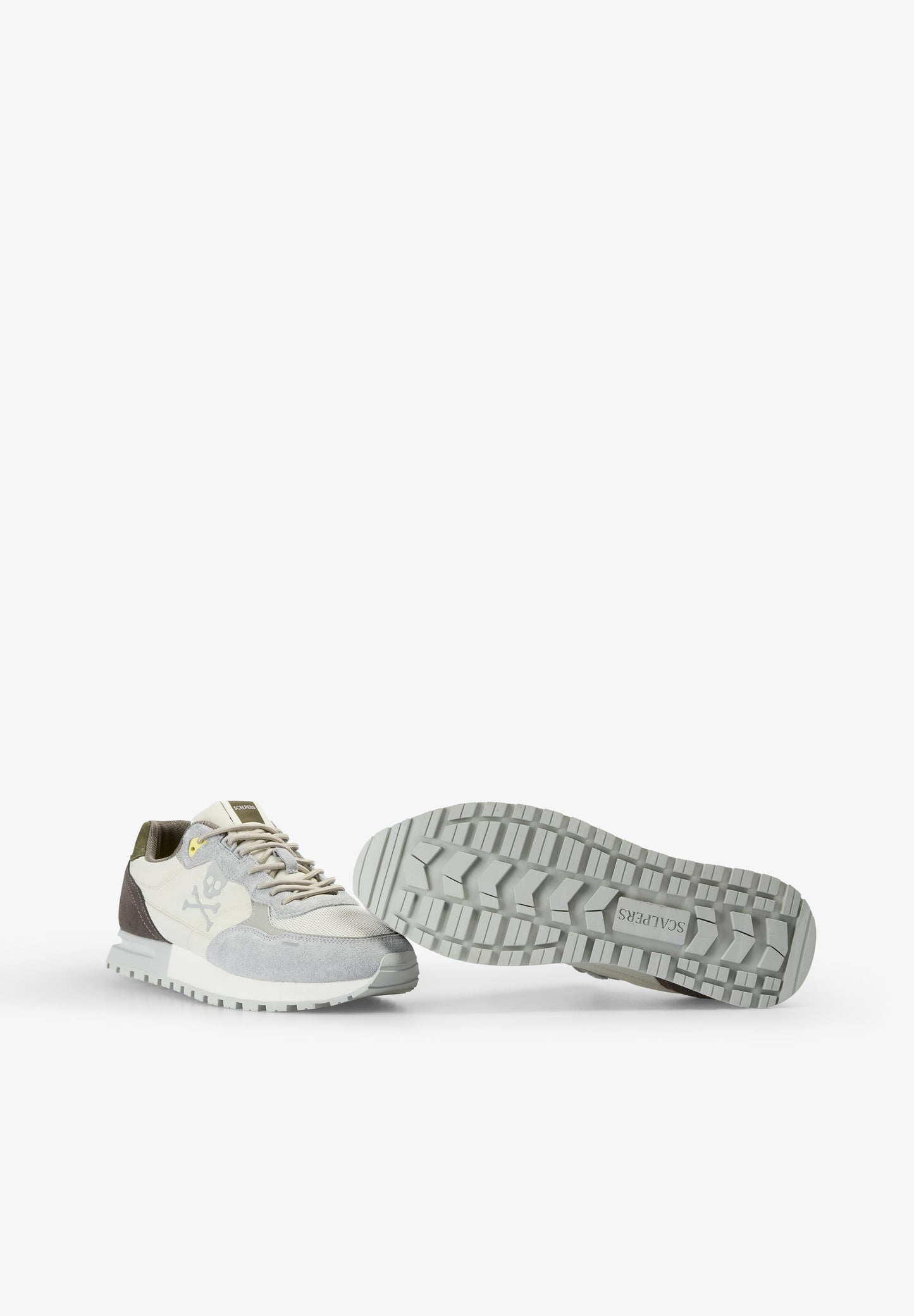 SCRIO 26 SNEAKERS