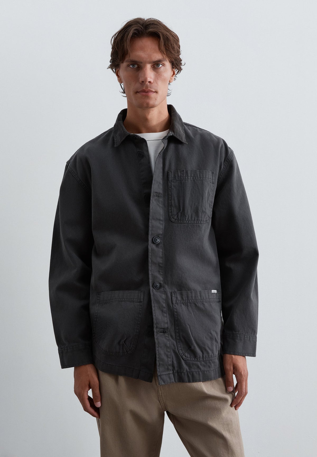 SOBRECAMISA BOLSILLOS LAVADA