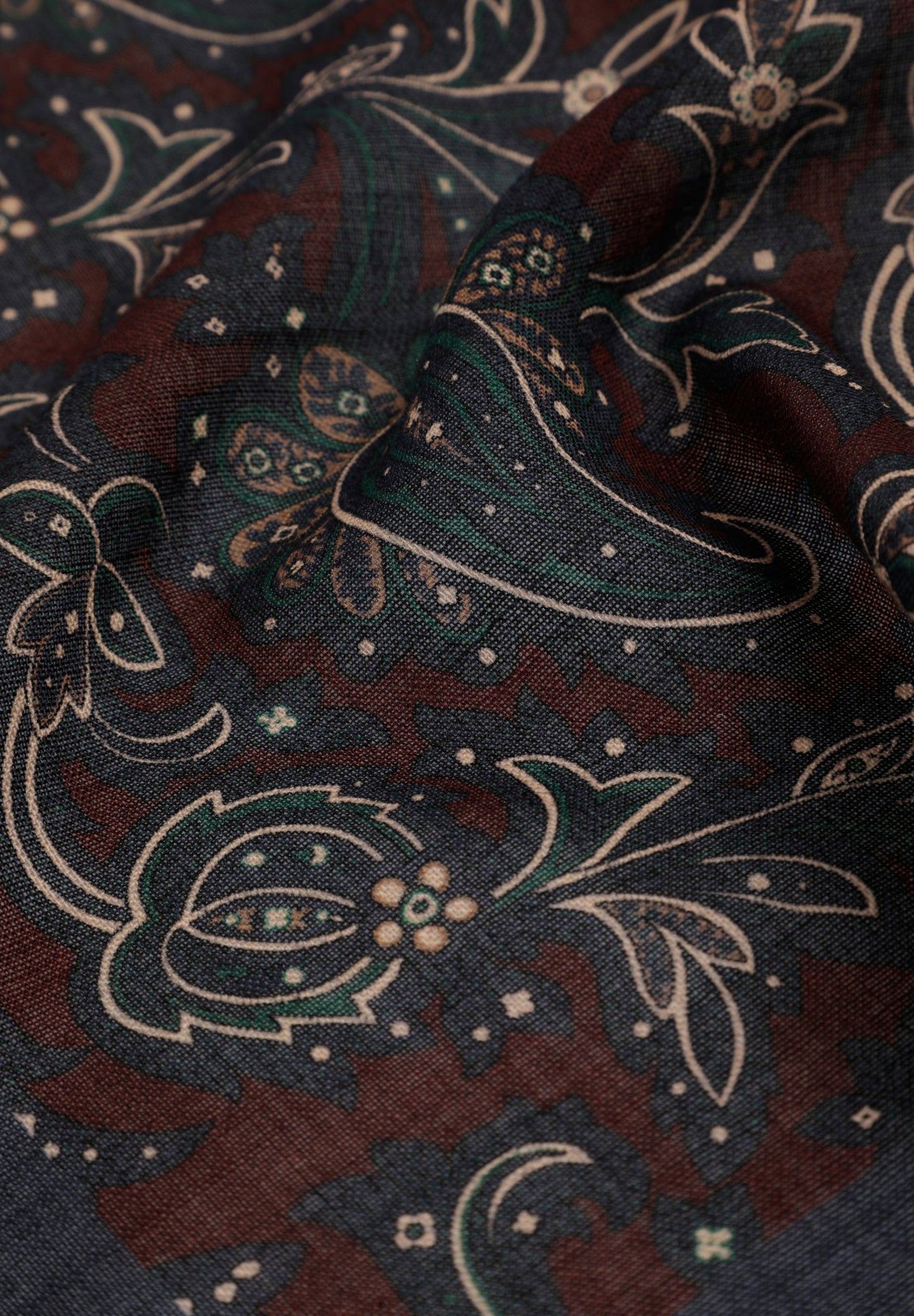 PAÑUELO LANA ESTAMPADO PAISLEY