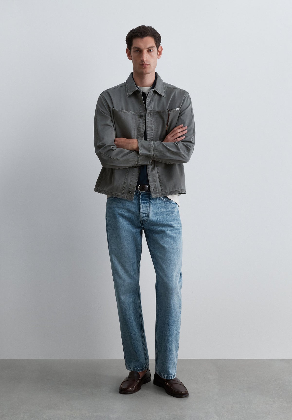SOBRECAMISA MILITAR BOLSILLOS