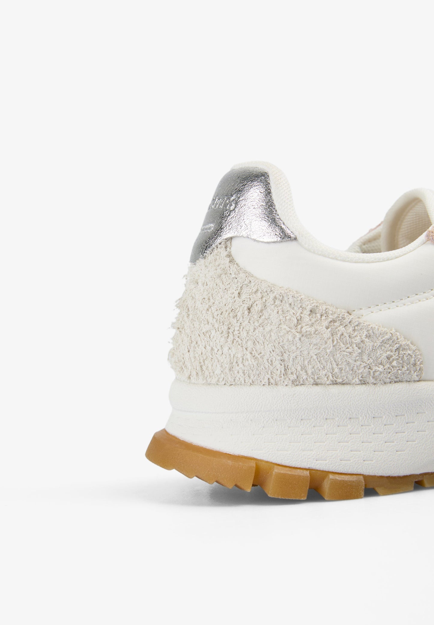 SNEAKERS SUELA RELIEVE