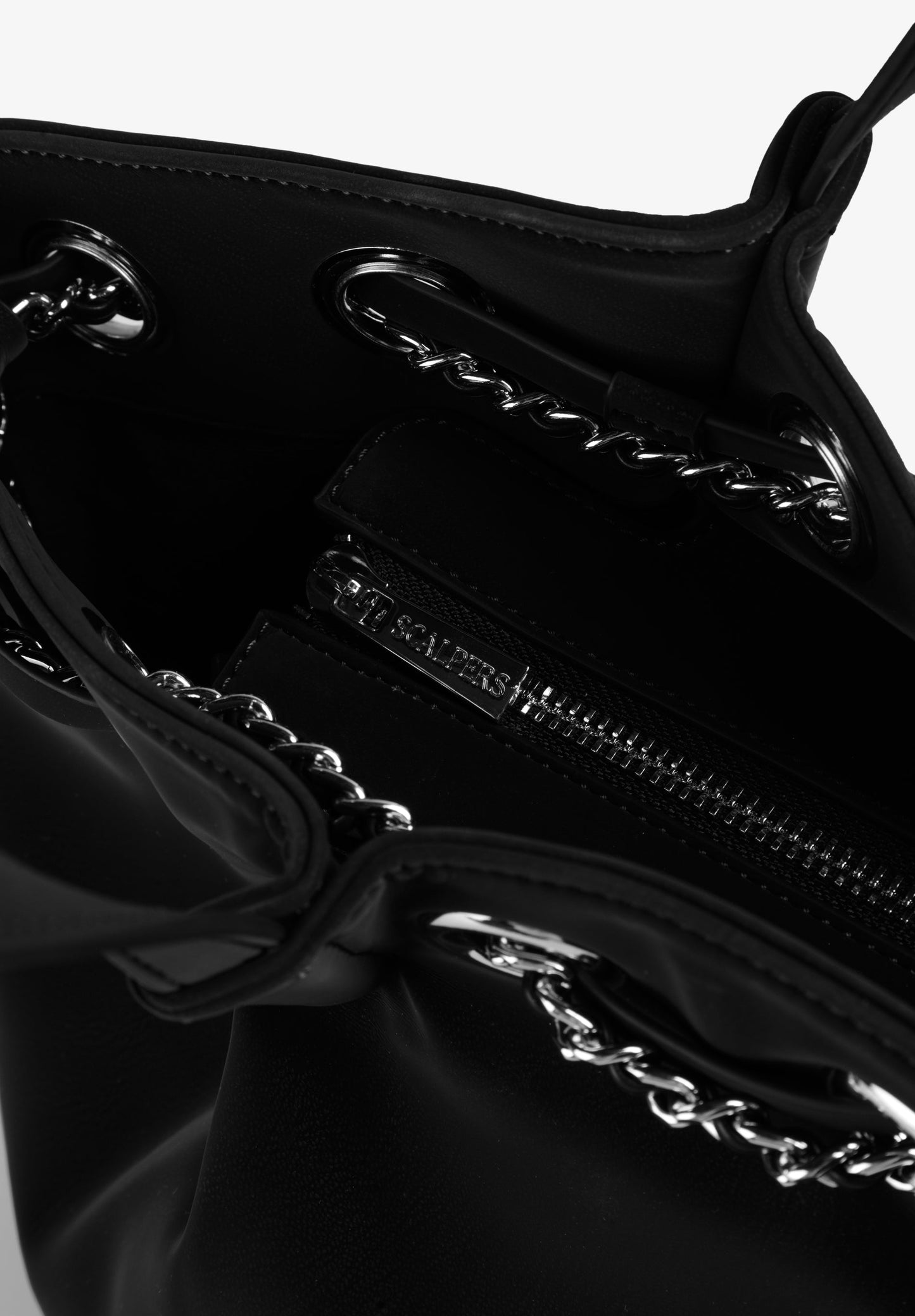 BOLSO SHOPPER EYELETS CON CADENA