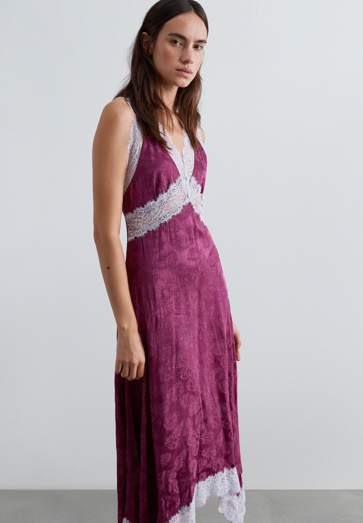 VESTIDO LENCERO JACQUARD