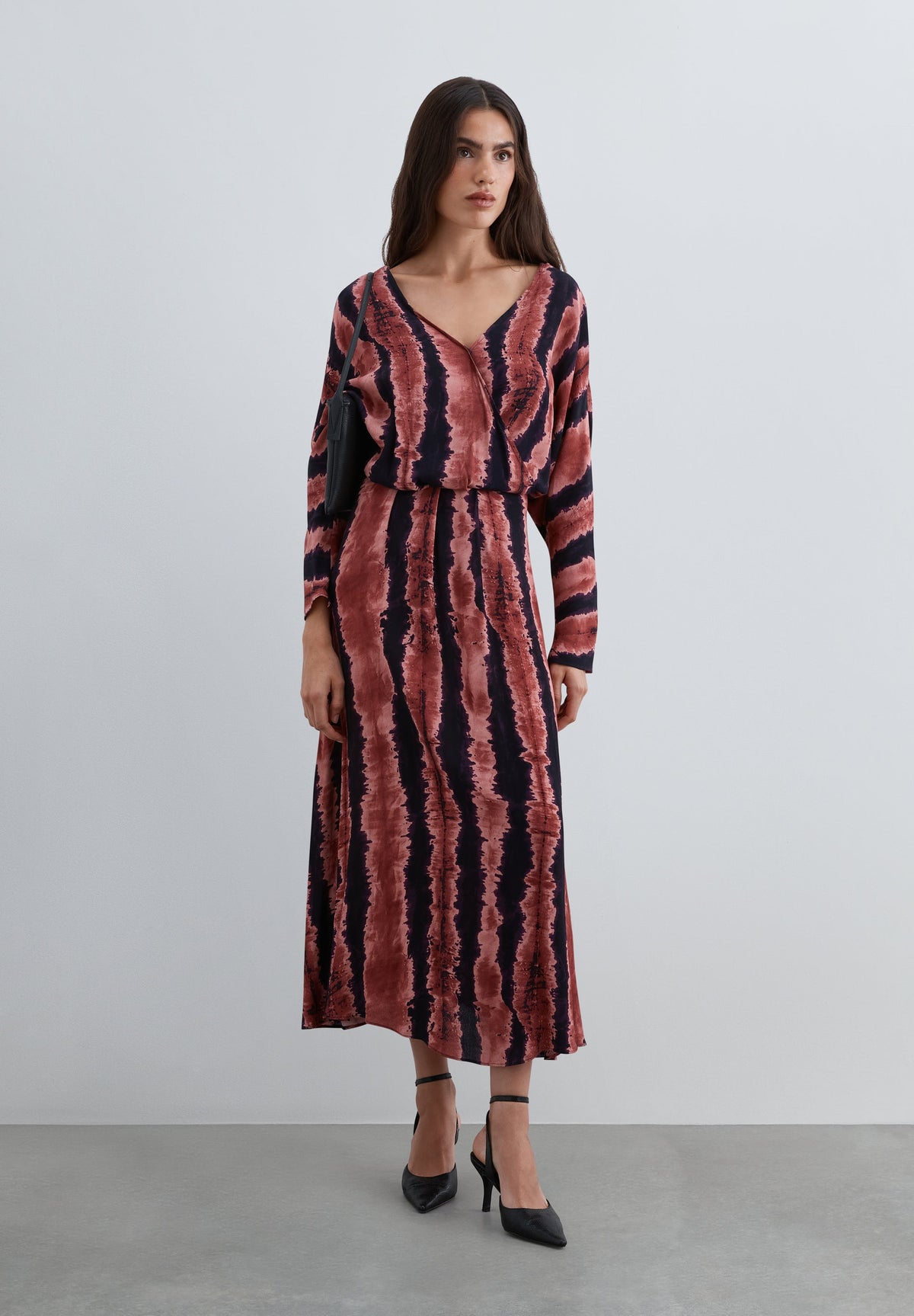 VESTIDO MIDI ESTAMPADO TIE-DYE