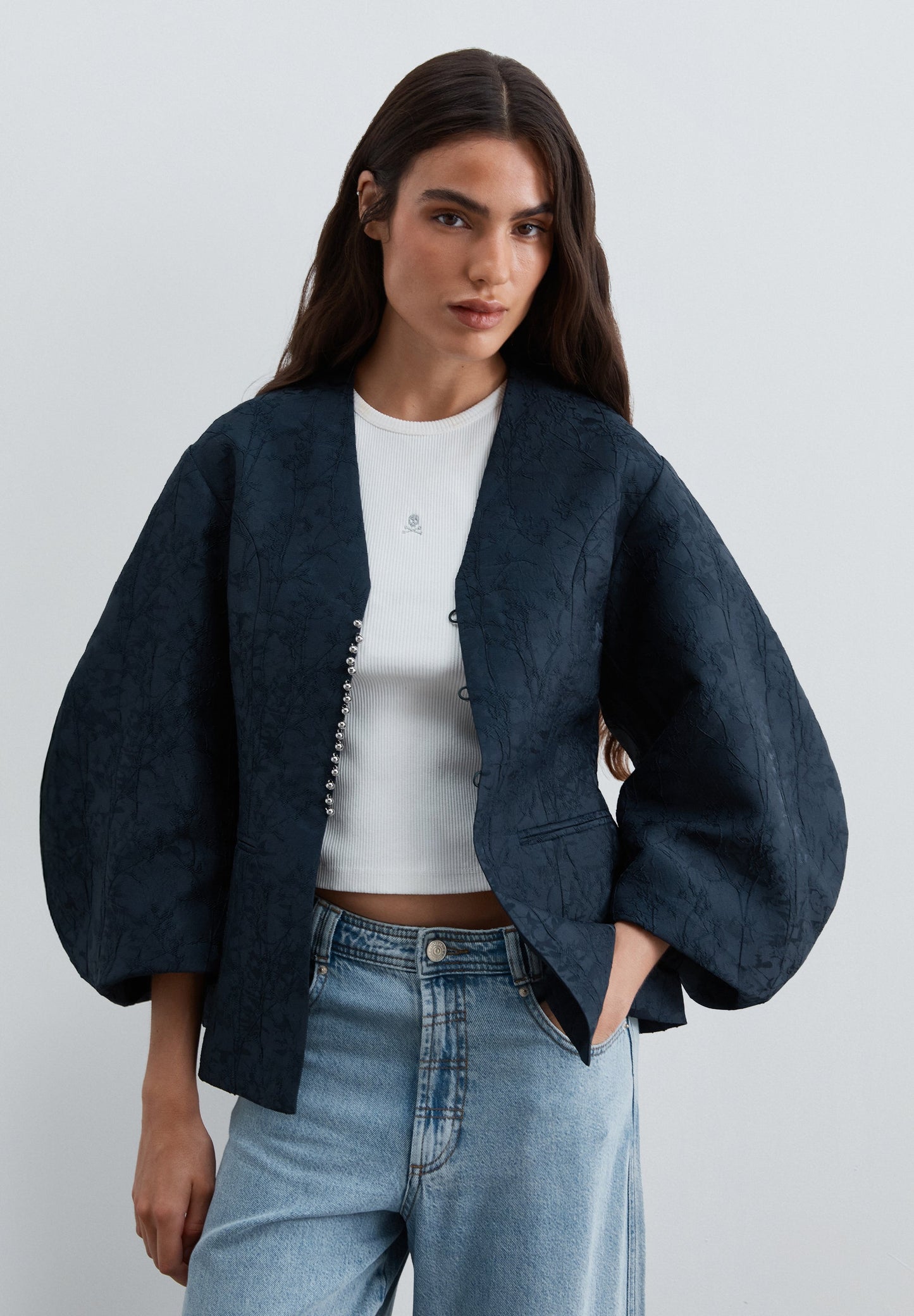 BLAZER JACQUARD MANGAS CON VOLUMEN