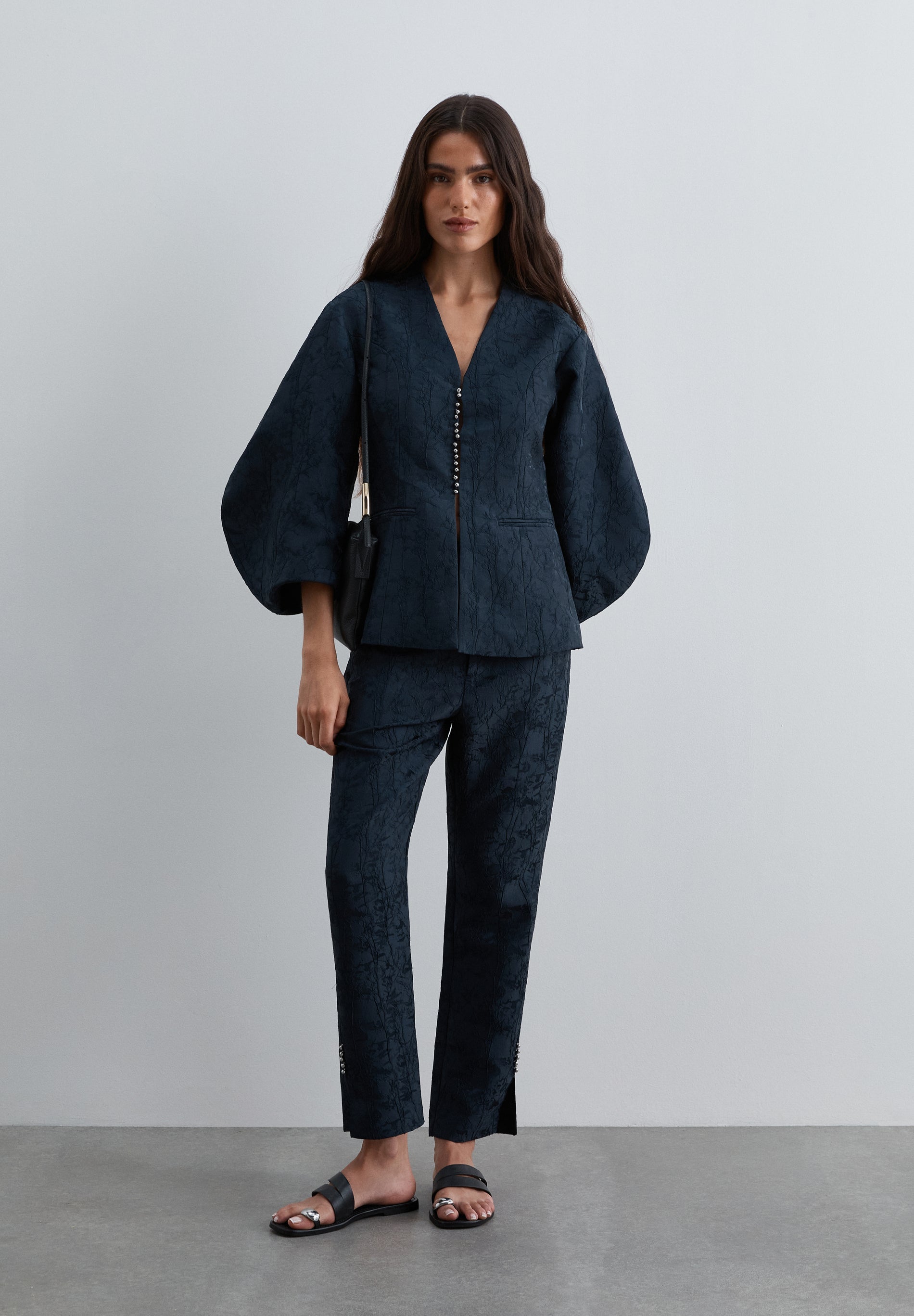 PANTALÓN JACQUARD ANKLE FLARE