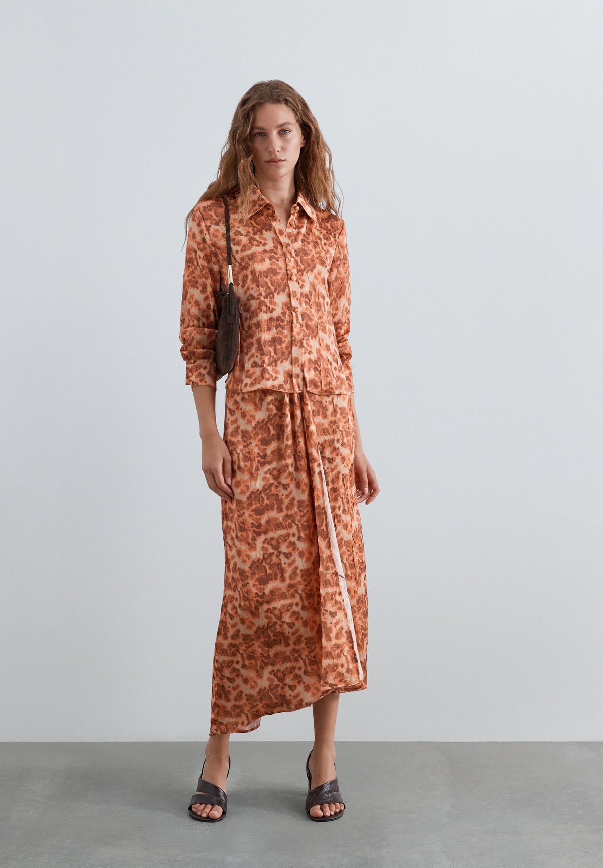 CAMISA ESTAMPADO ANIMAL PRINT
