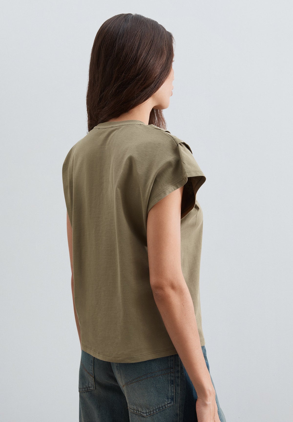 CAMISETA PLIEGUES CON STUDS