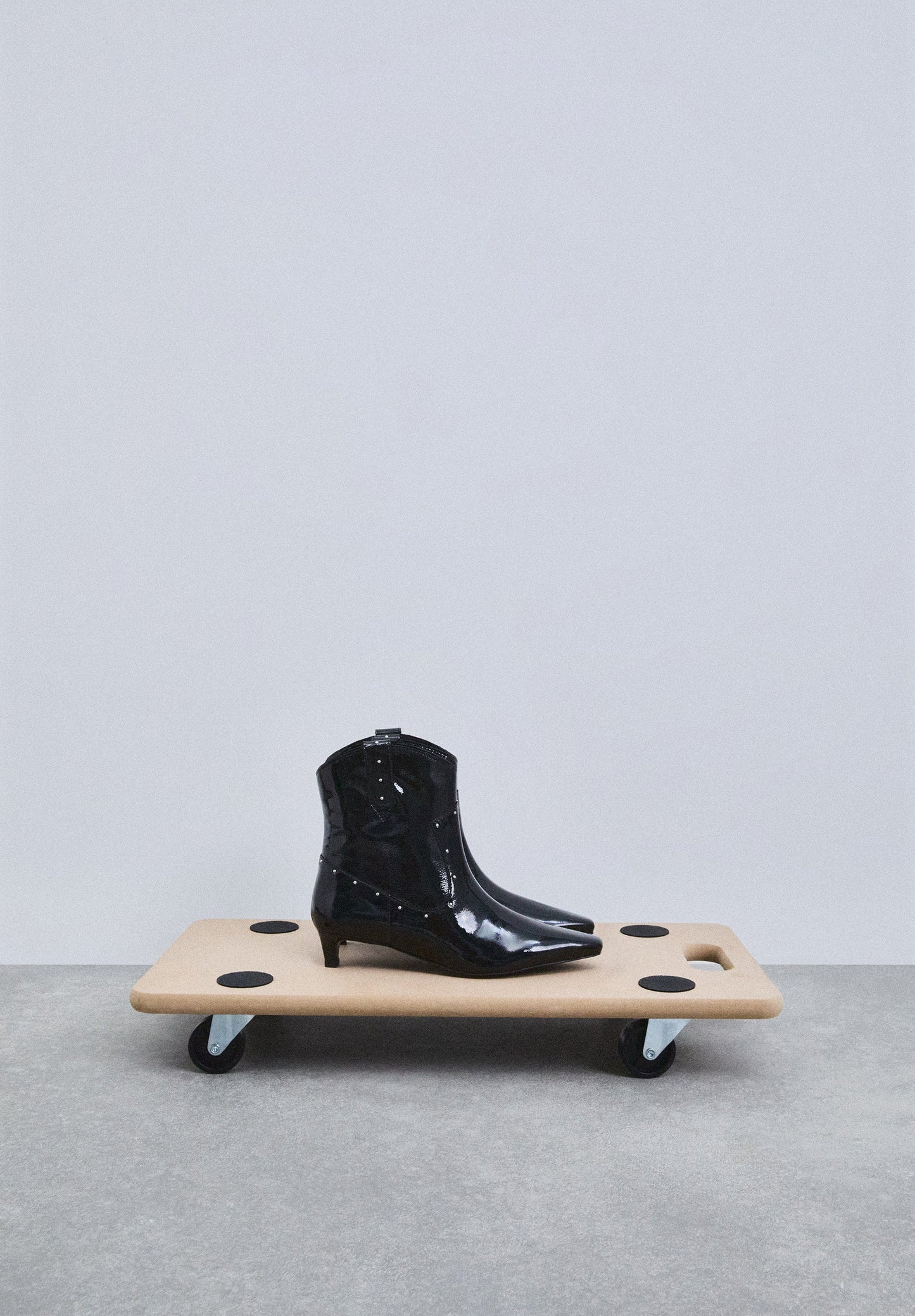 BOTAS PIEL STUDS