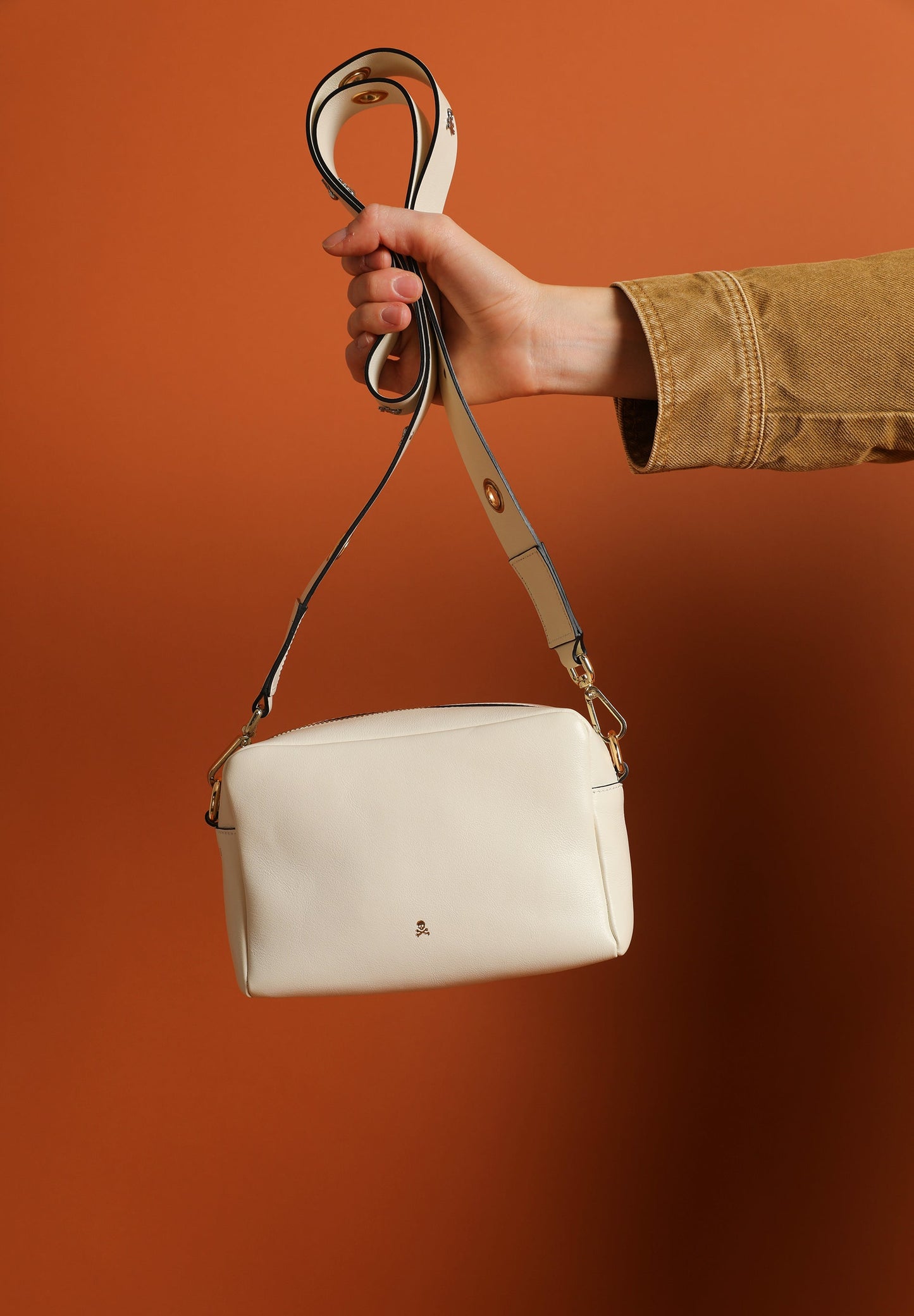 BOLSO BANDOLERA PIEL LISA