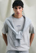 CAMISETA PRINT LOGO CONTRASTE