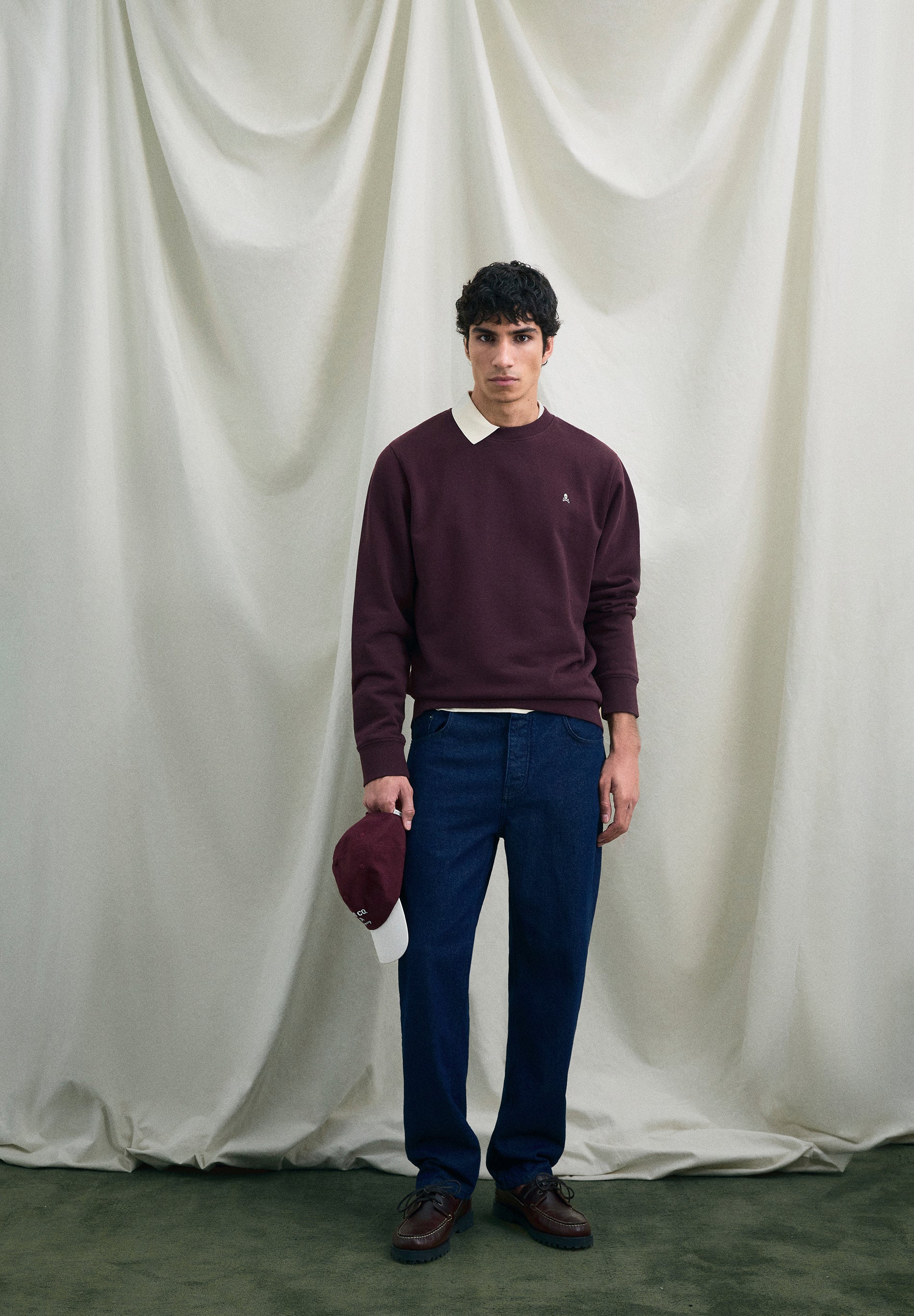 SUDADERA BORDADA CONTRASTE ALGODÓN