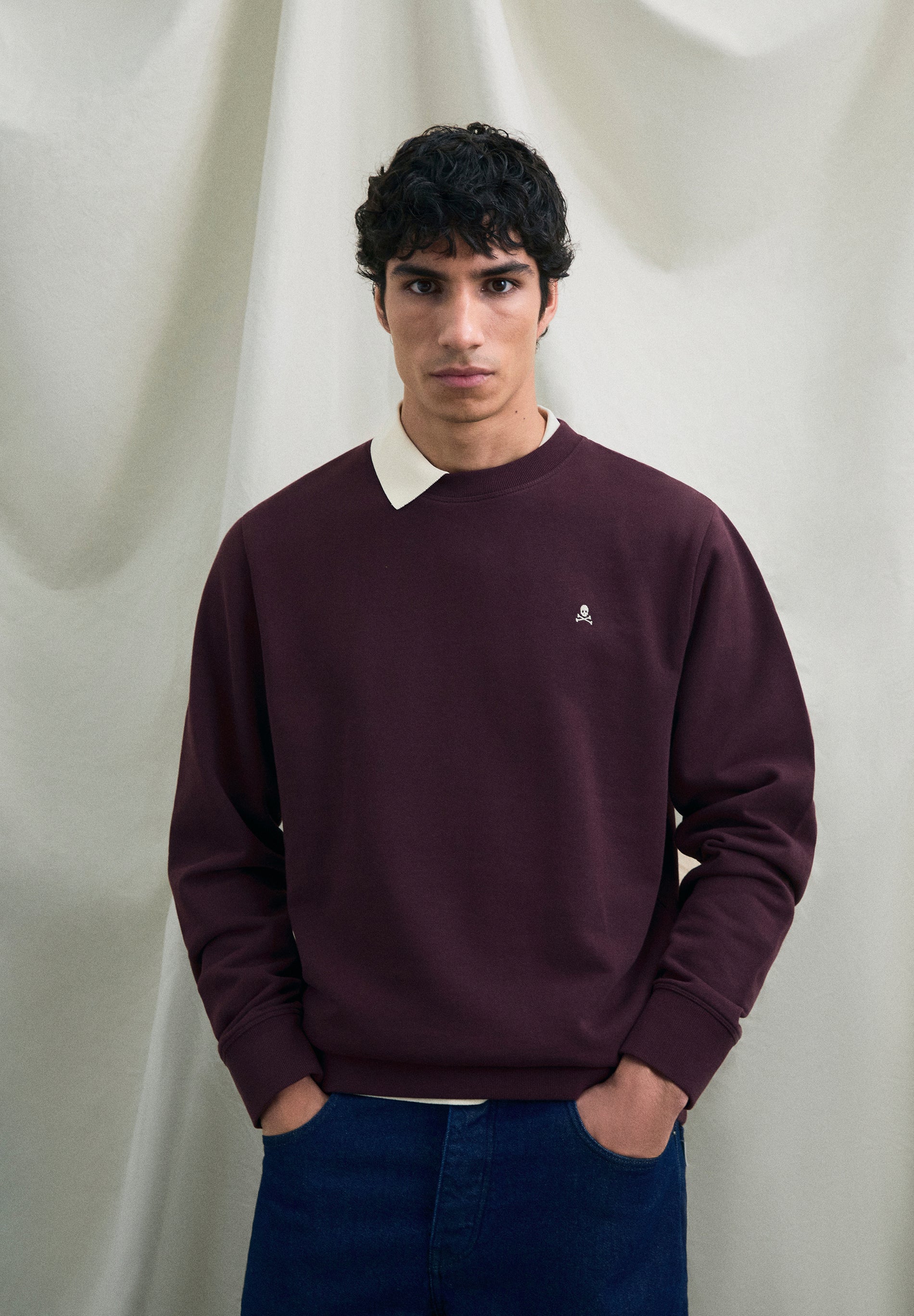 SUDADERA BORDADA CONTRASTE ALGODÓN