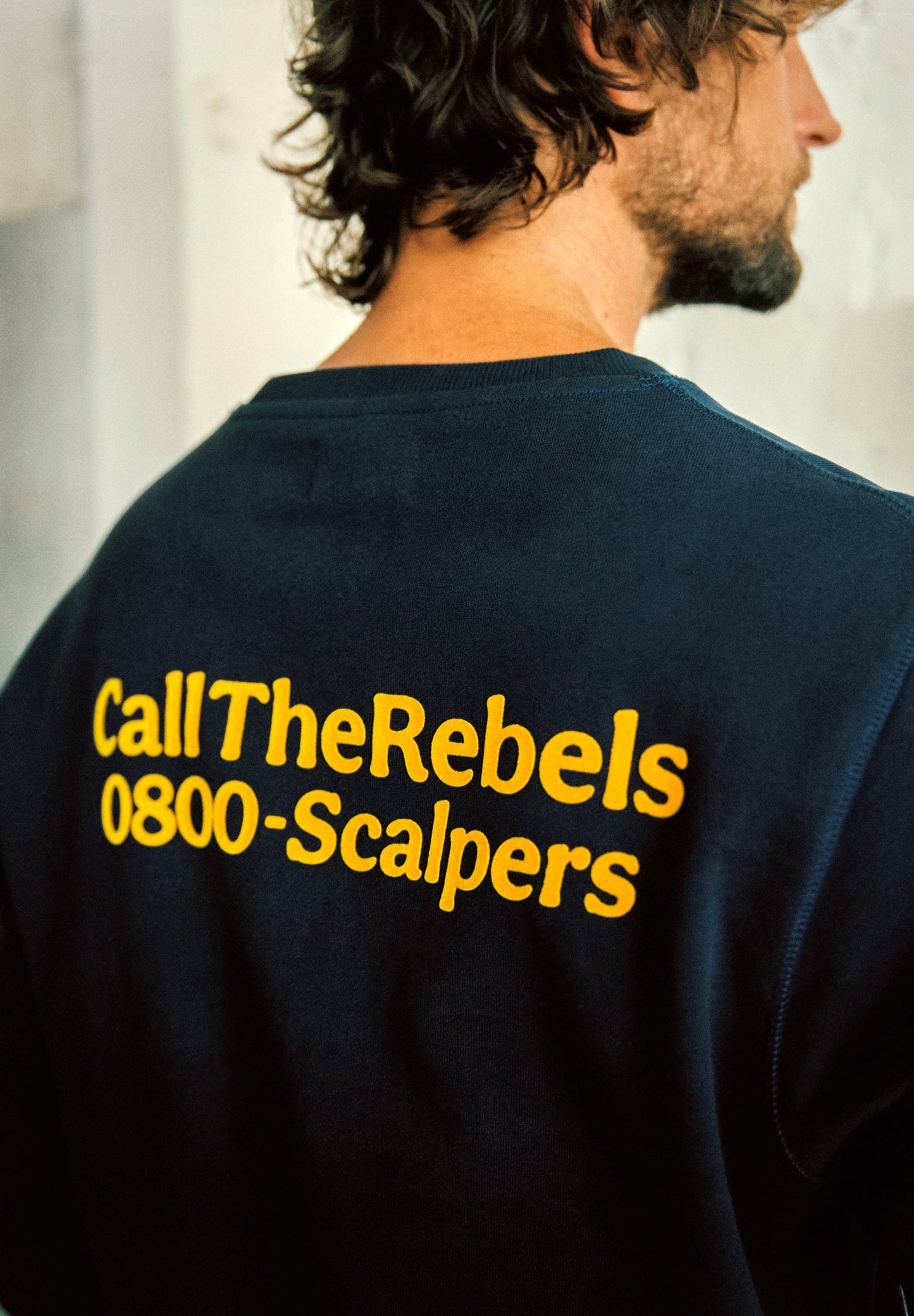 SUDADERA LOGO RELIEVE