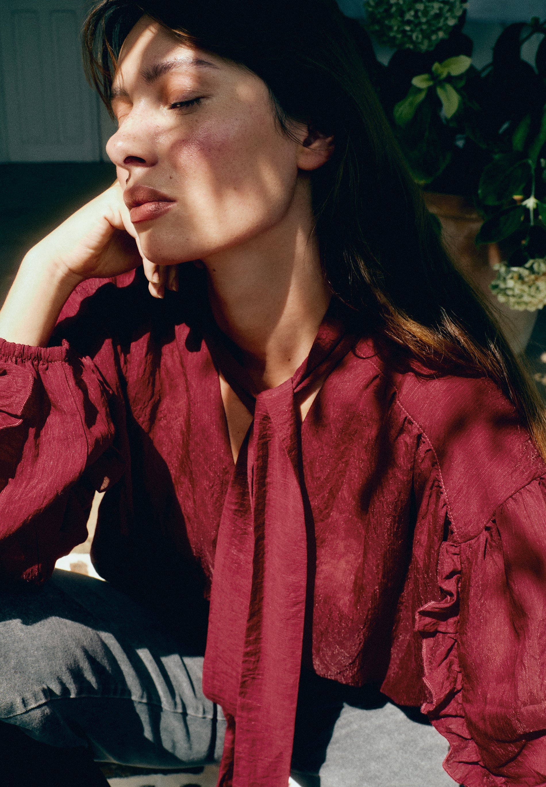 BLUSA DETALLE LAZO FRUNCES