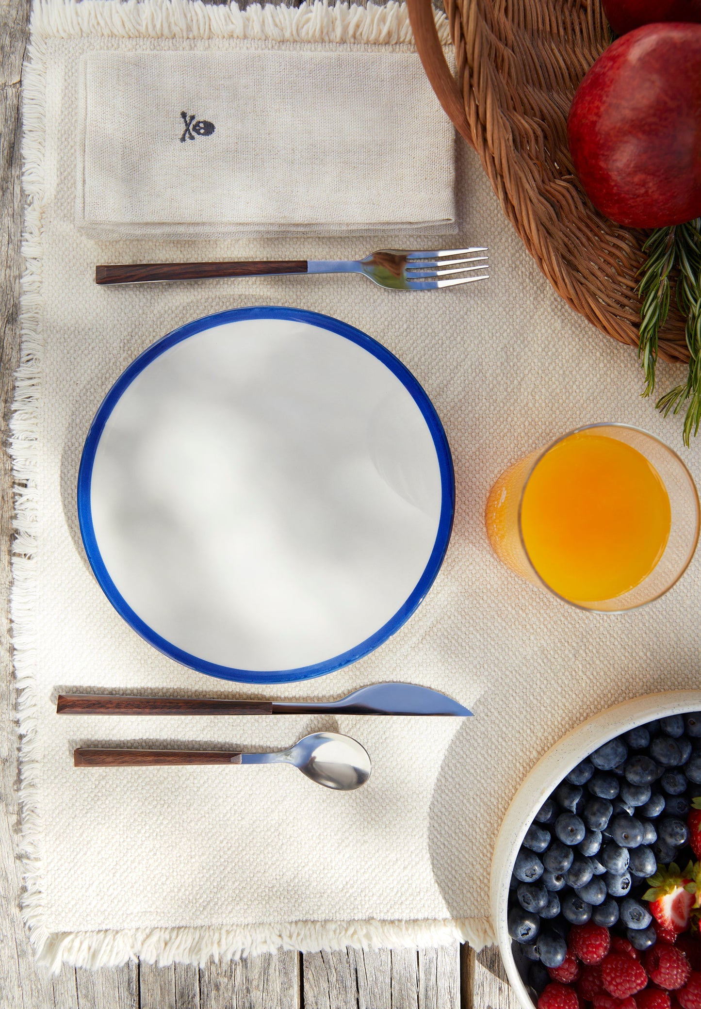 VAJILLA RAYAS 12 PIEZAS