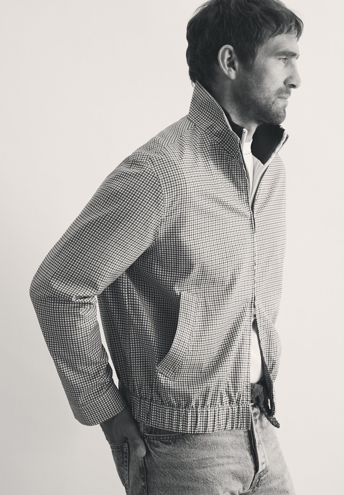 CHAQUETA BOMBER ESTAMPADO MICROCUADRO