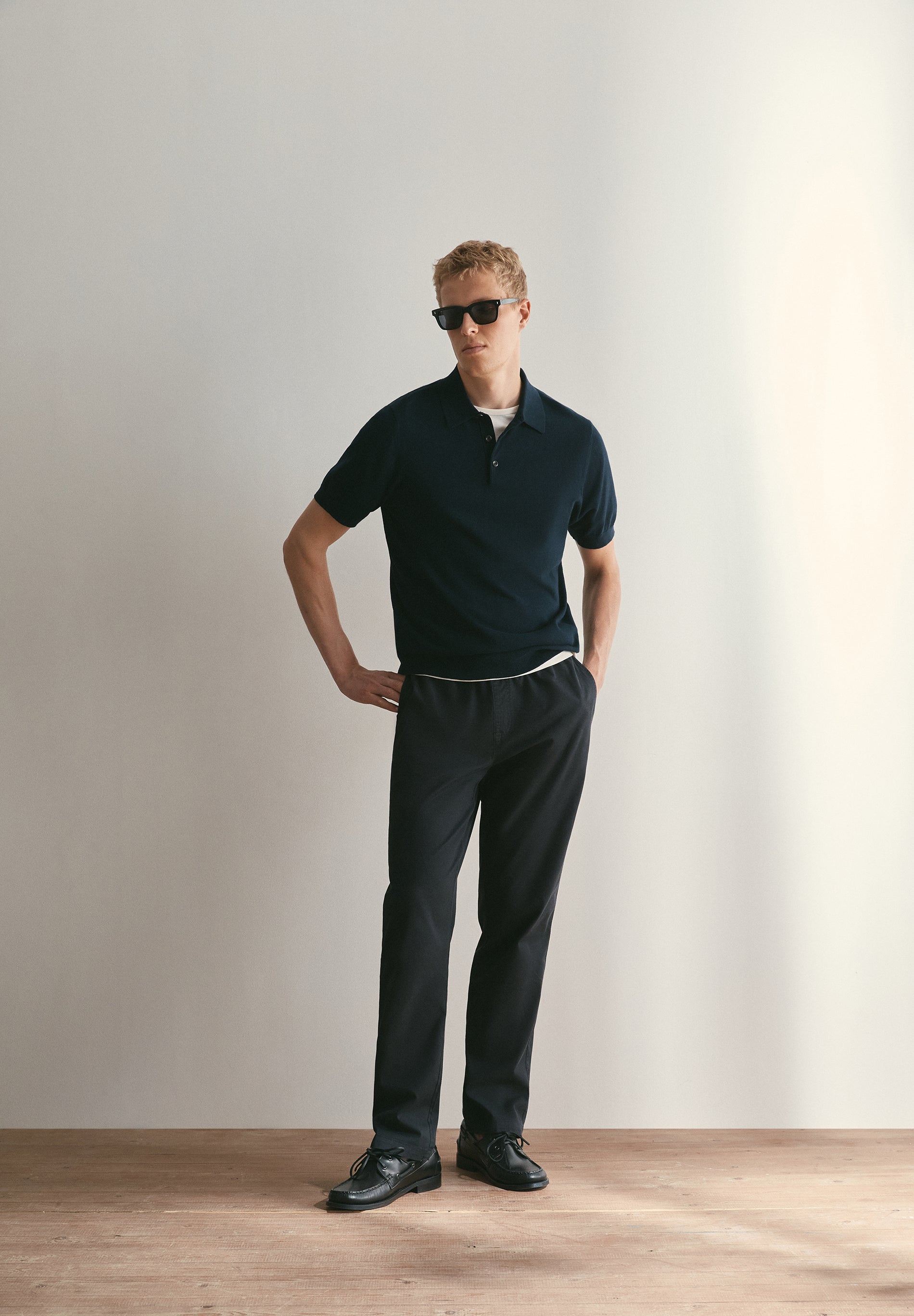 PANTALÓN RELAXED FIT CON CORDÓN
