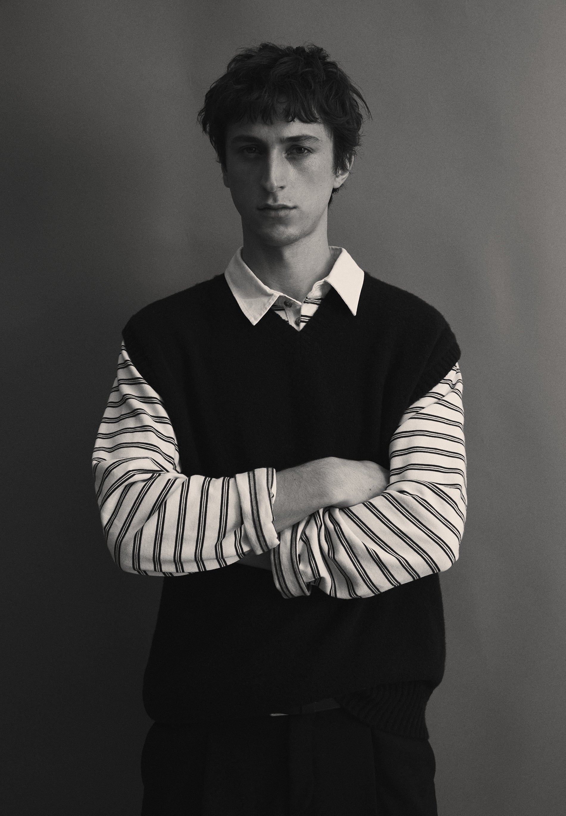 CHALECO LANA CUELLO PICO