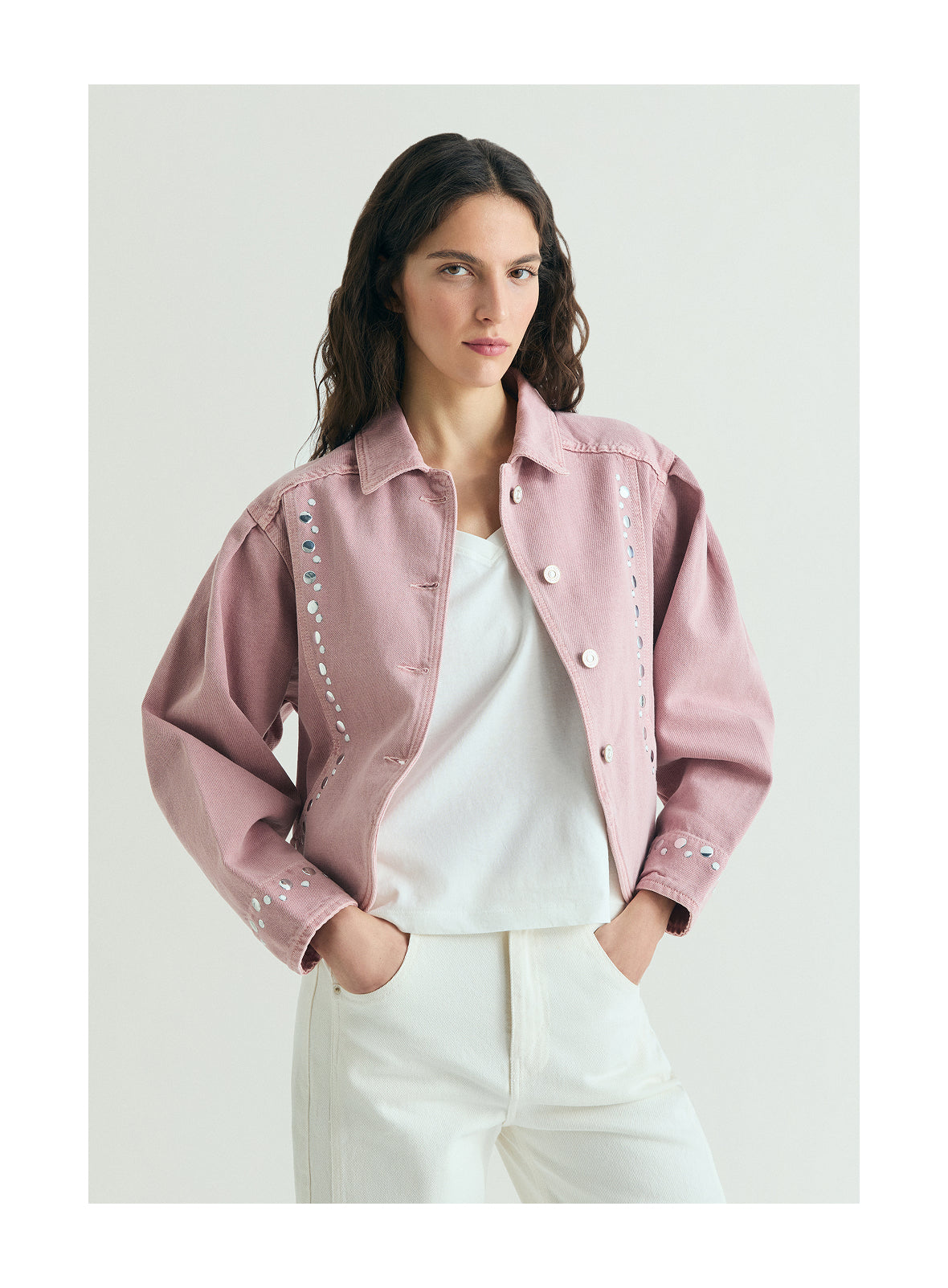 mob_220226_newin_m_10