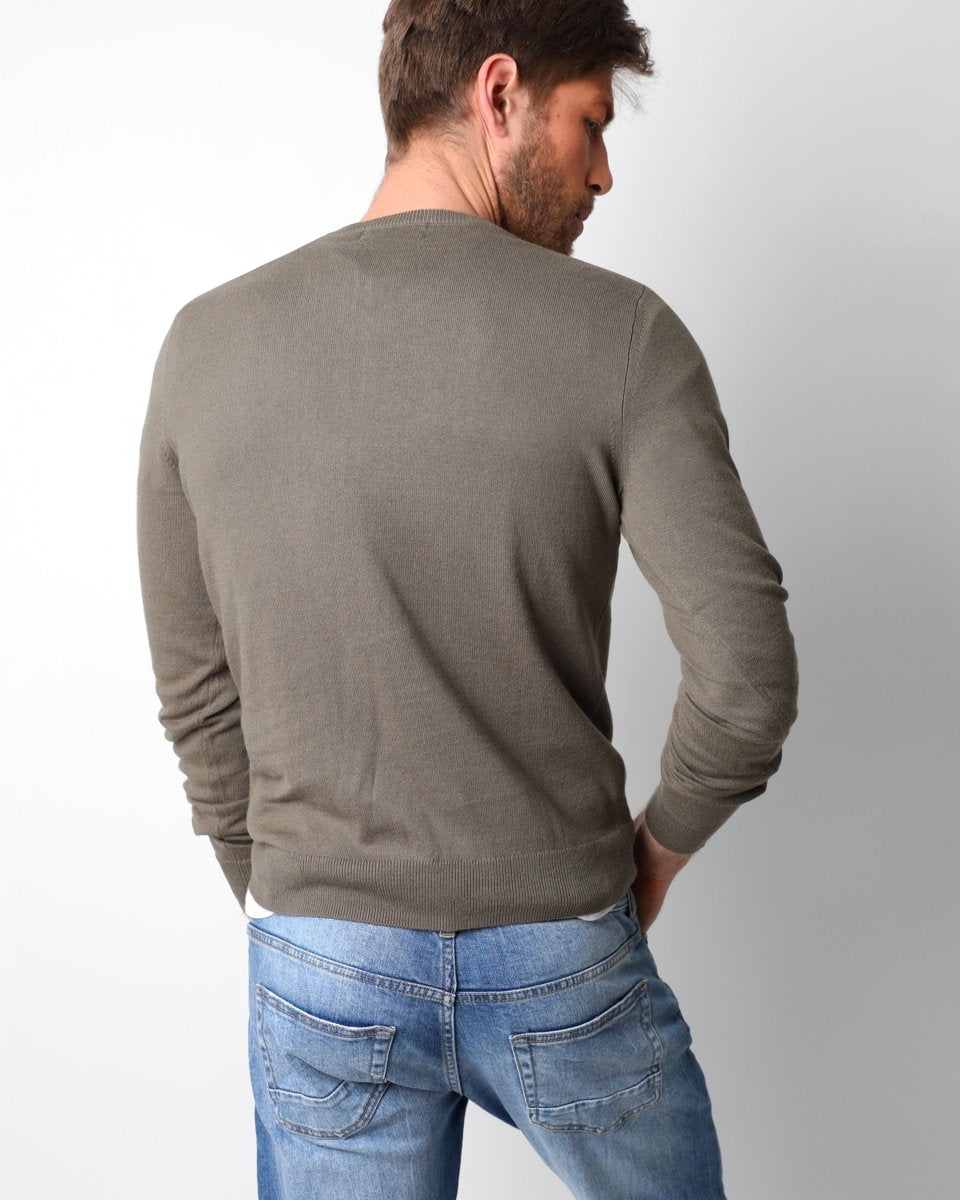 BASIC SKULL V-NECK