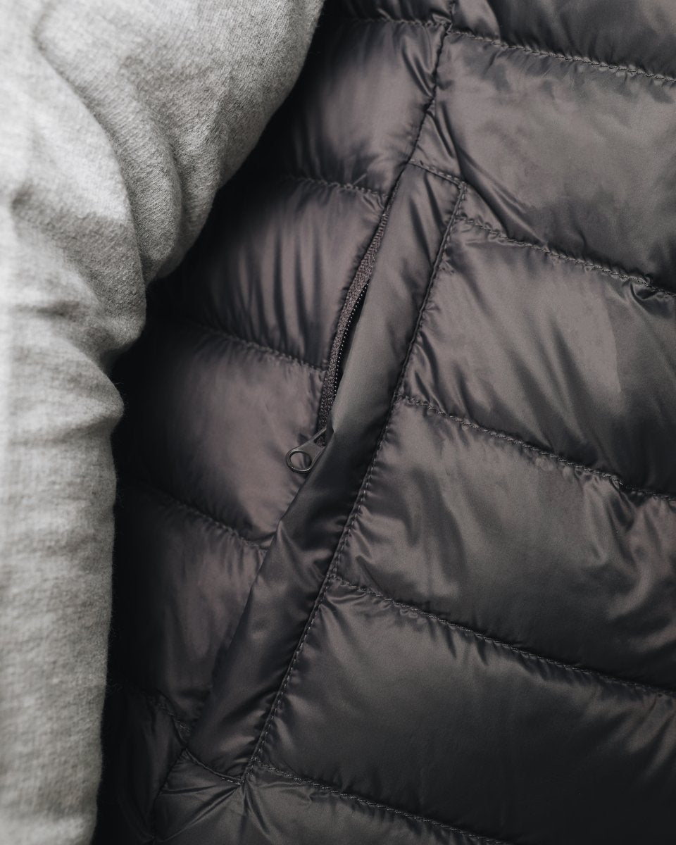 NEW GSTAAD VEST II DARK GREY