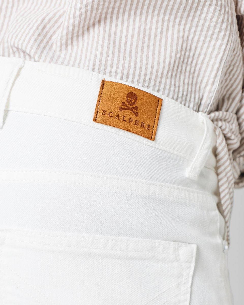 JEANS PANTS
