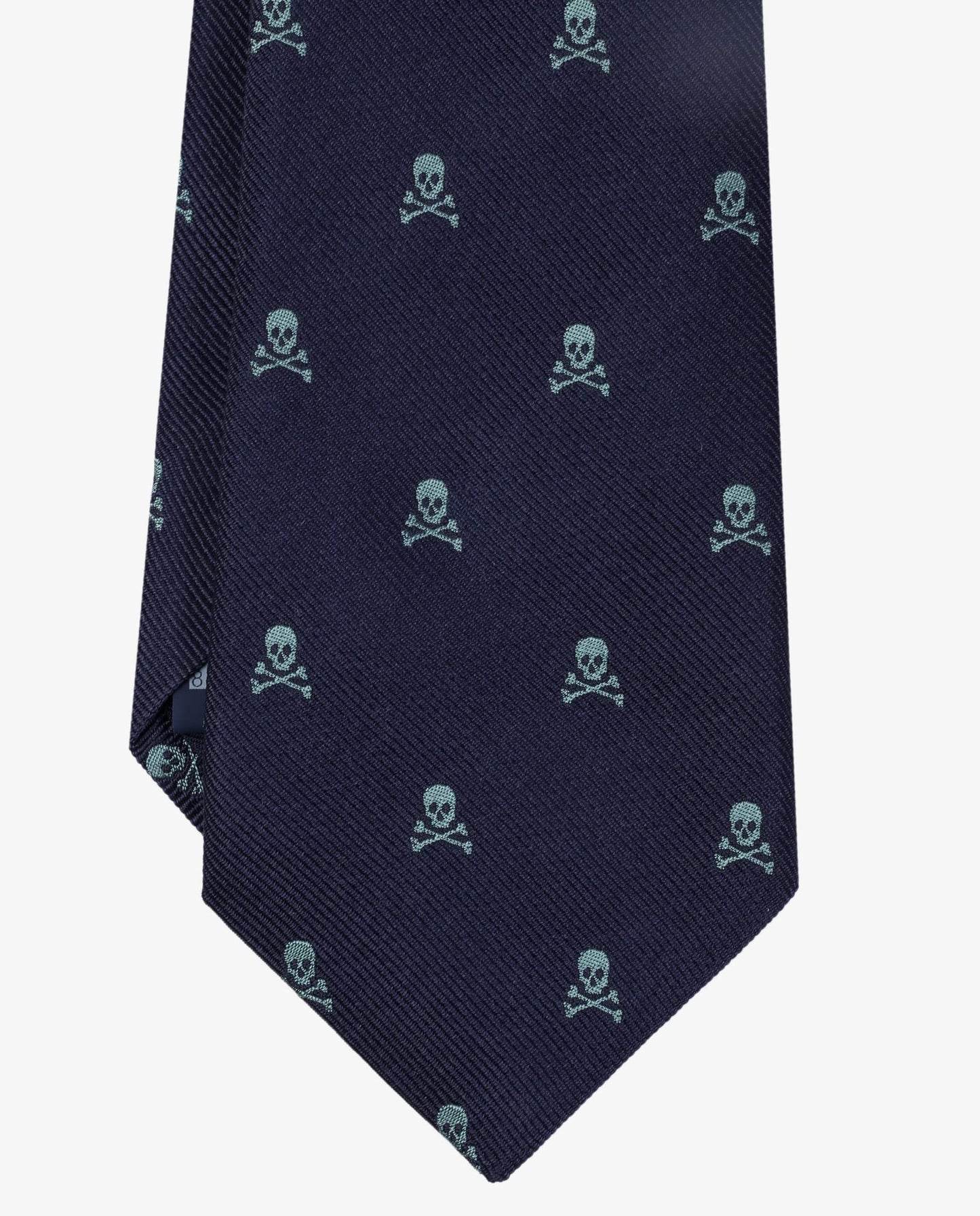 CORBATA CALAVERAS