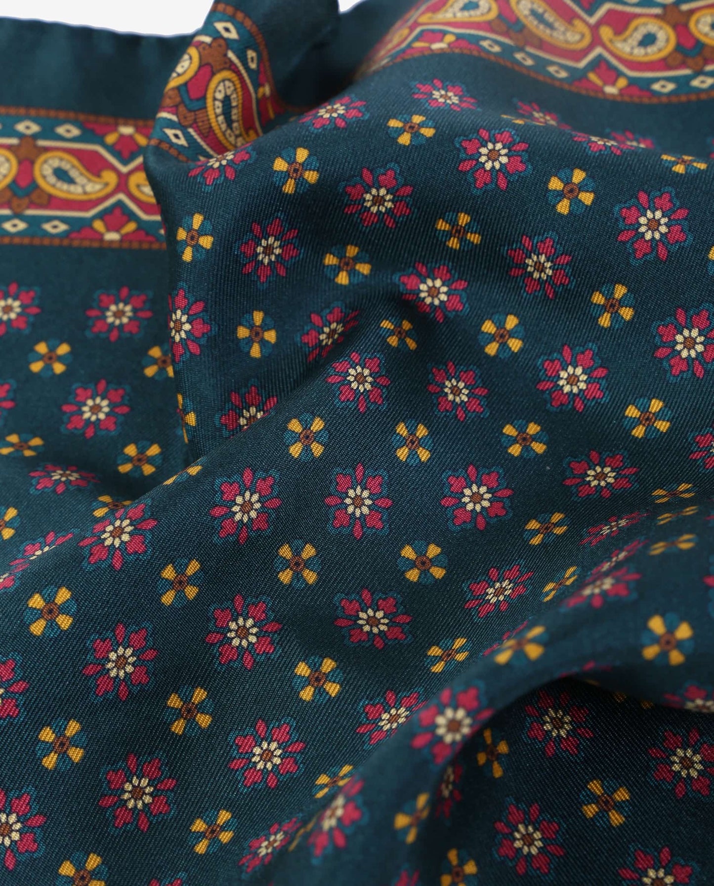 PAÑUELO ESTAMPADO FLORES
